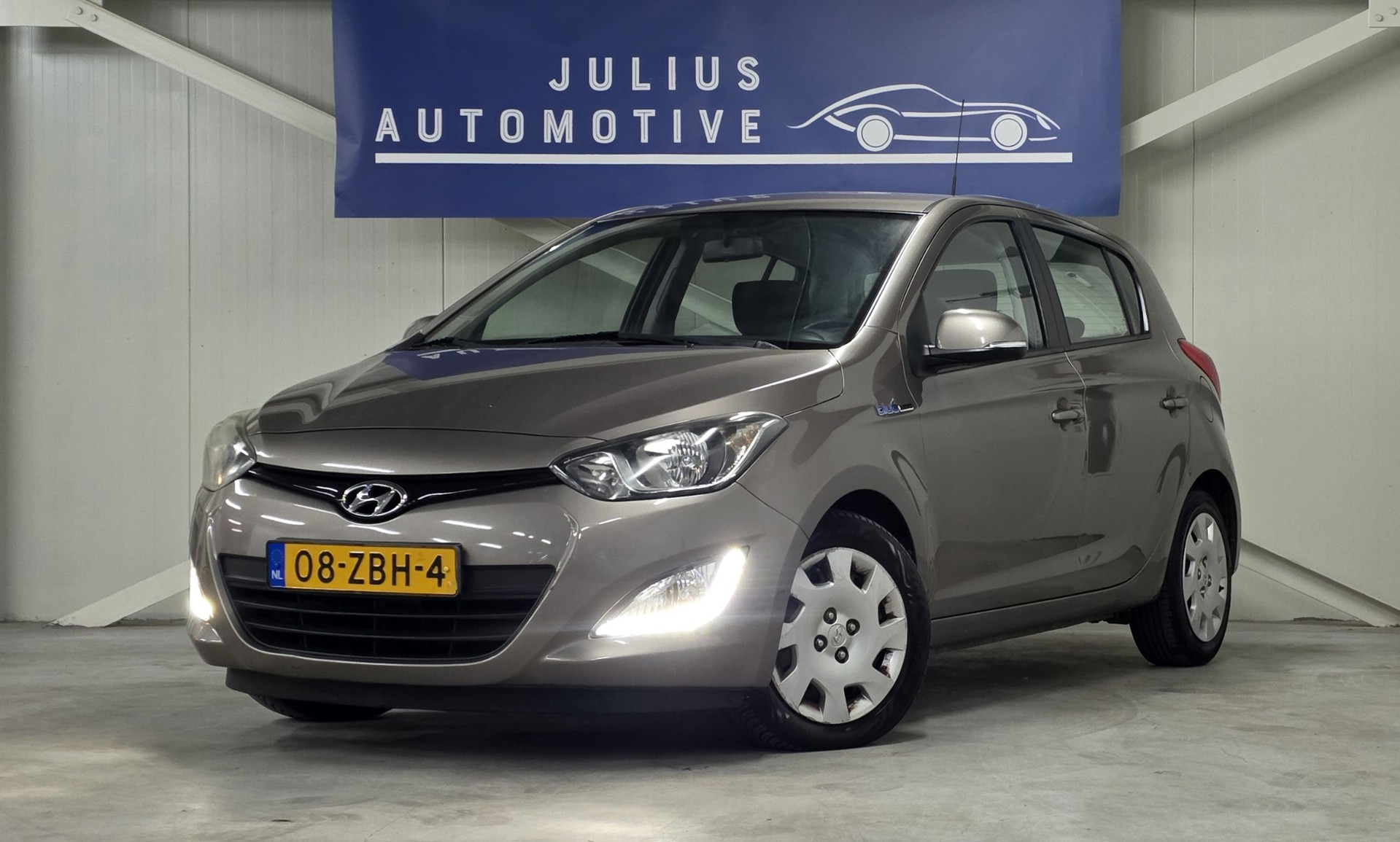 Hyundai I20 1.2i i-Motion Airco Nieuwe APK Garantie! 2012 - voorkant