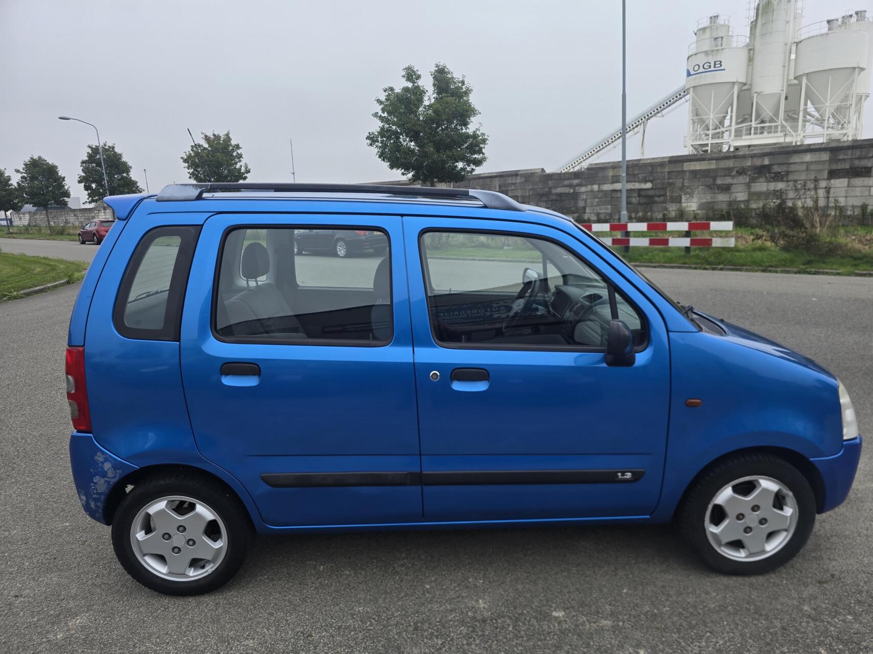 Foto van Suzuki Wagon R