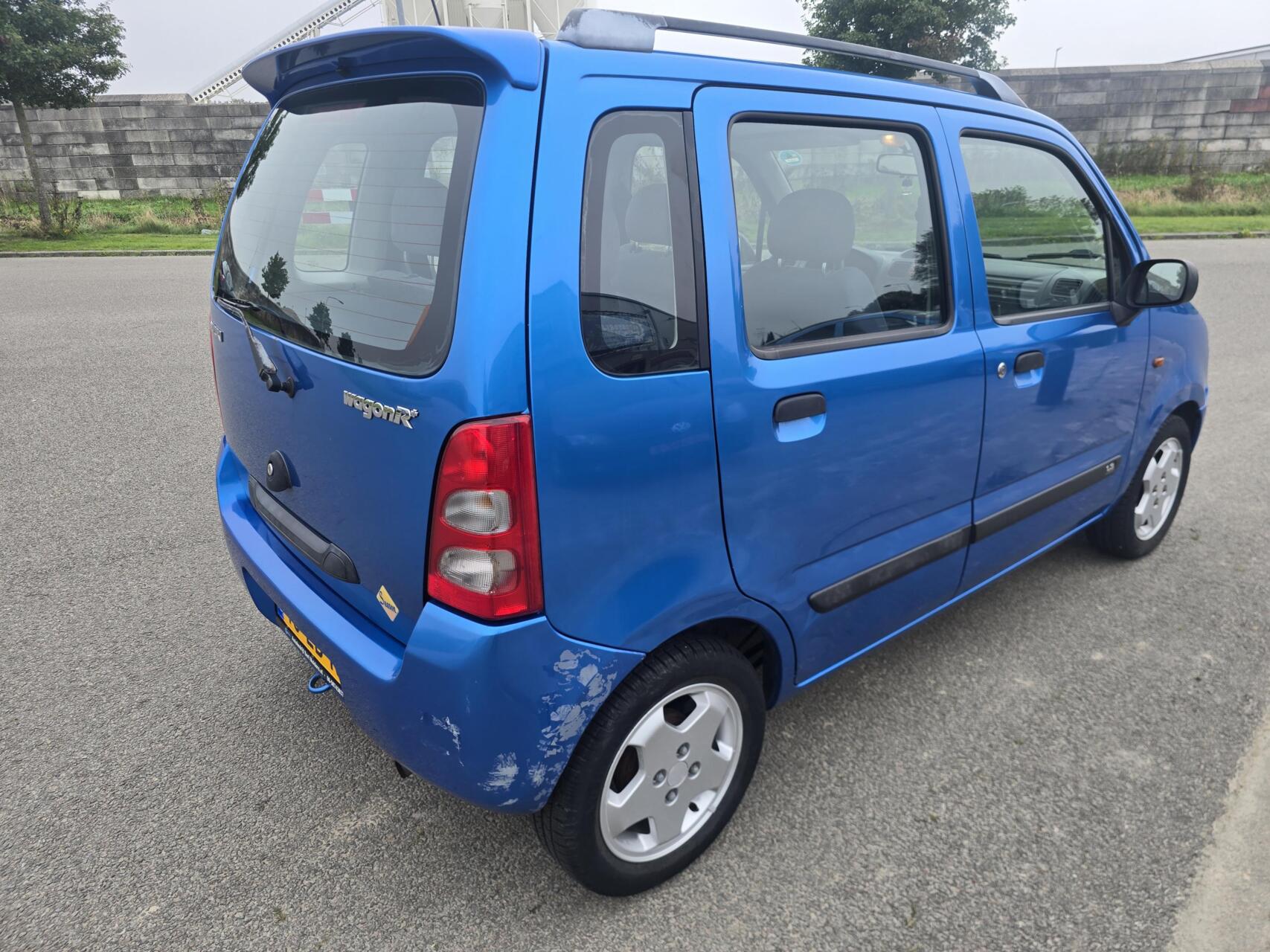 Foto van Suzuki Wagon R