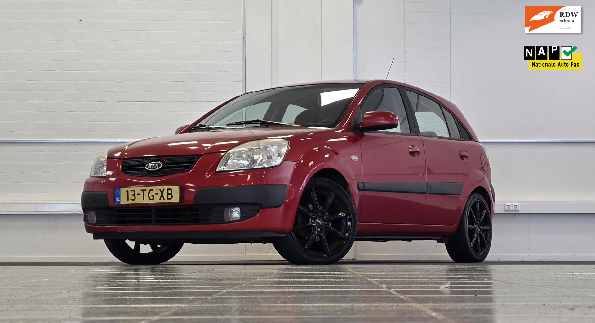 Kia Rio 1.6i 16V CVVT X-treme Trekhaak Nieuwe APK Garantie 2006 - voorkant