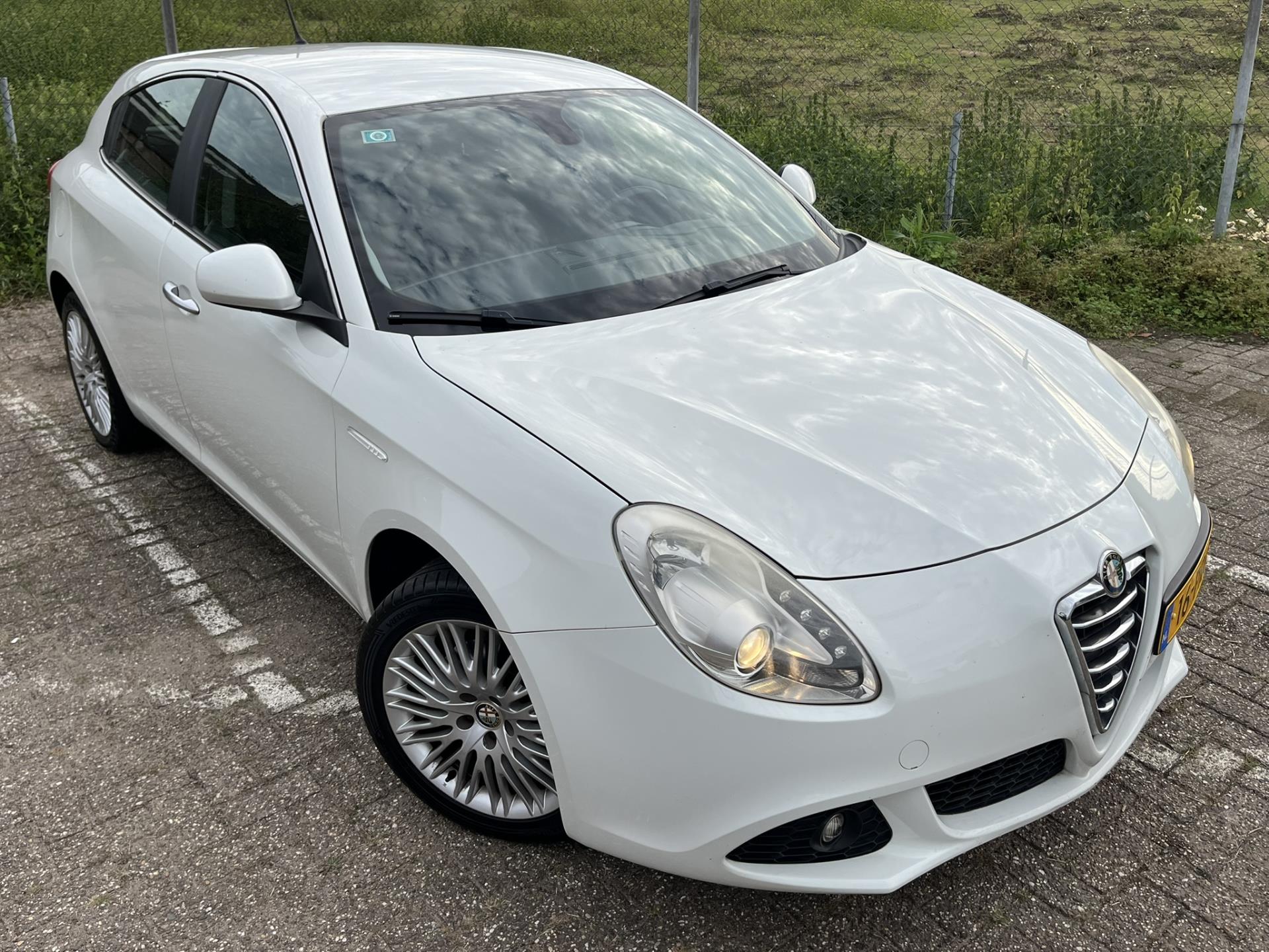 Foto van Alfa Romeo Alfa Giulietta