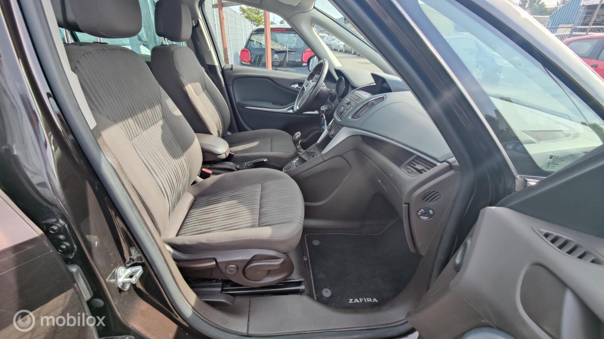 Foto van Opel Zafira Tourer