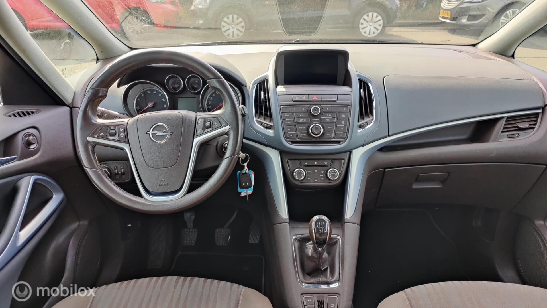 Foto van Opel Zafira Tourer