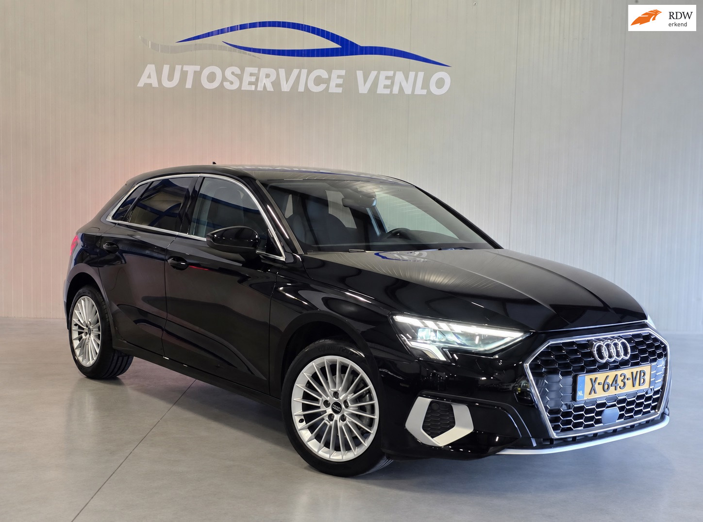 Audi A3 Sportback 30 TFSI Advanced edition Matrix L.E.D | Carplay | Dealer 2024 - voorkant