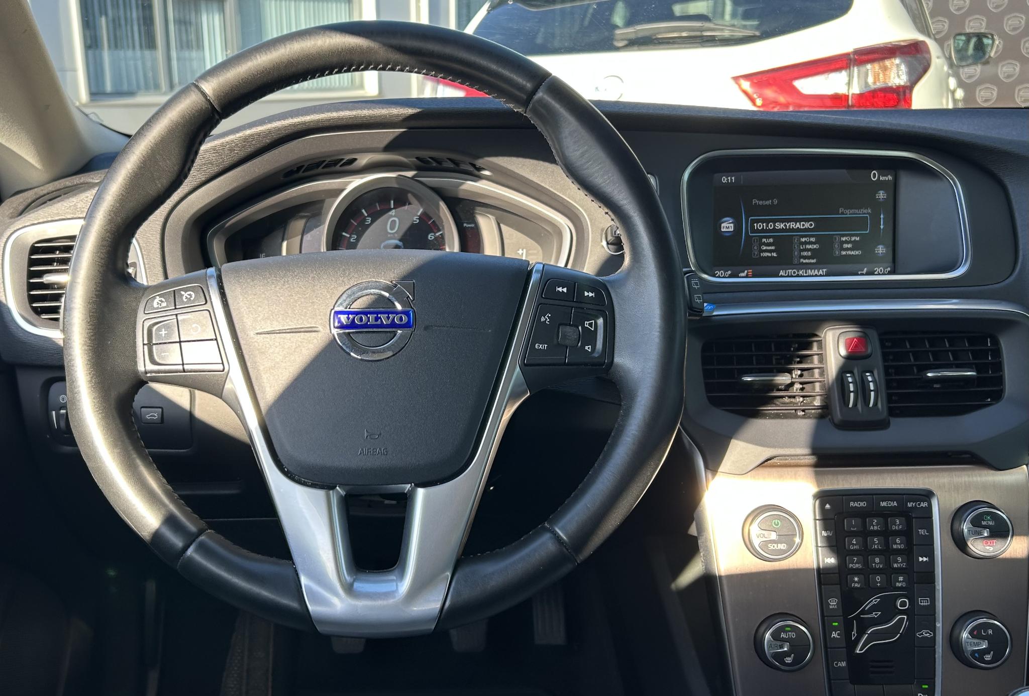 Foto van Volvo V40 Cross Country
