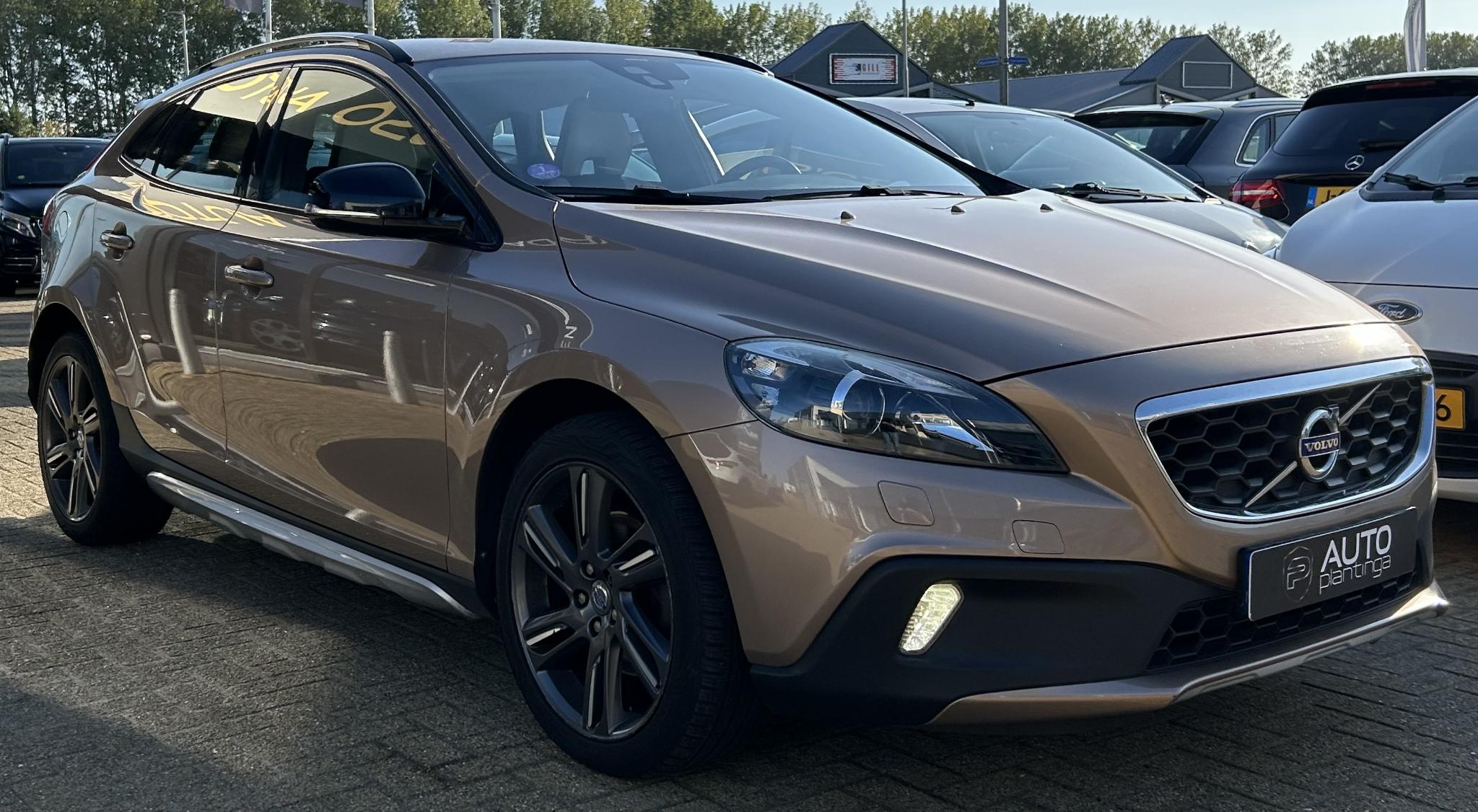 Foto van Volvo V40 Cross Country