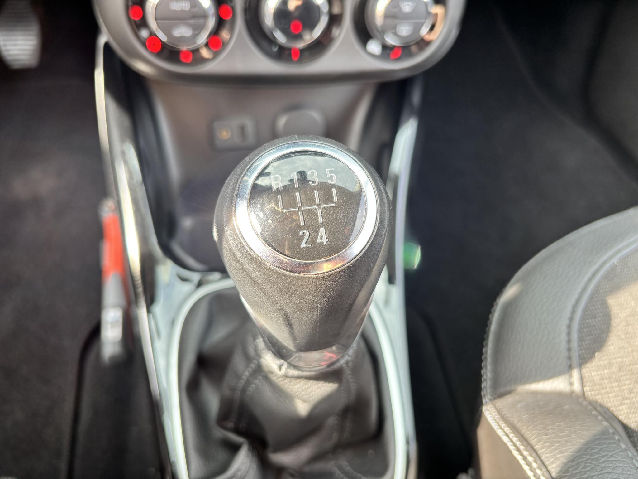 Foto van Opel Adam