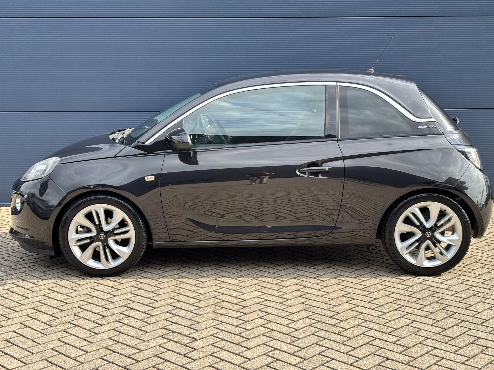 Foto van Opel Adam