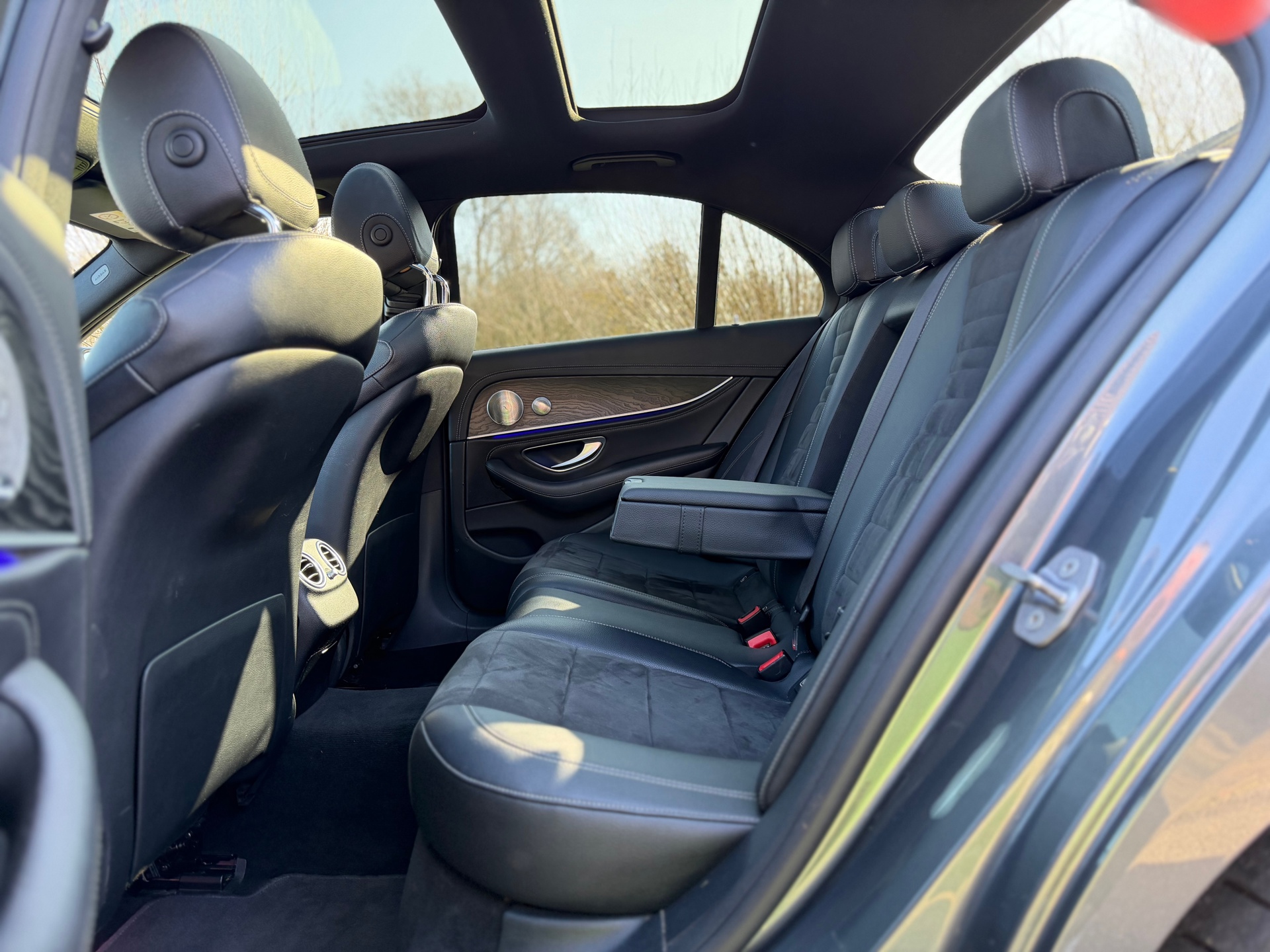 Foto van Mercedes-Benz E 350 D