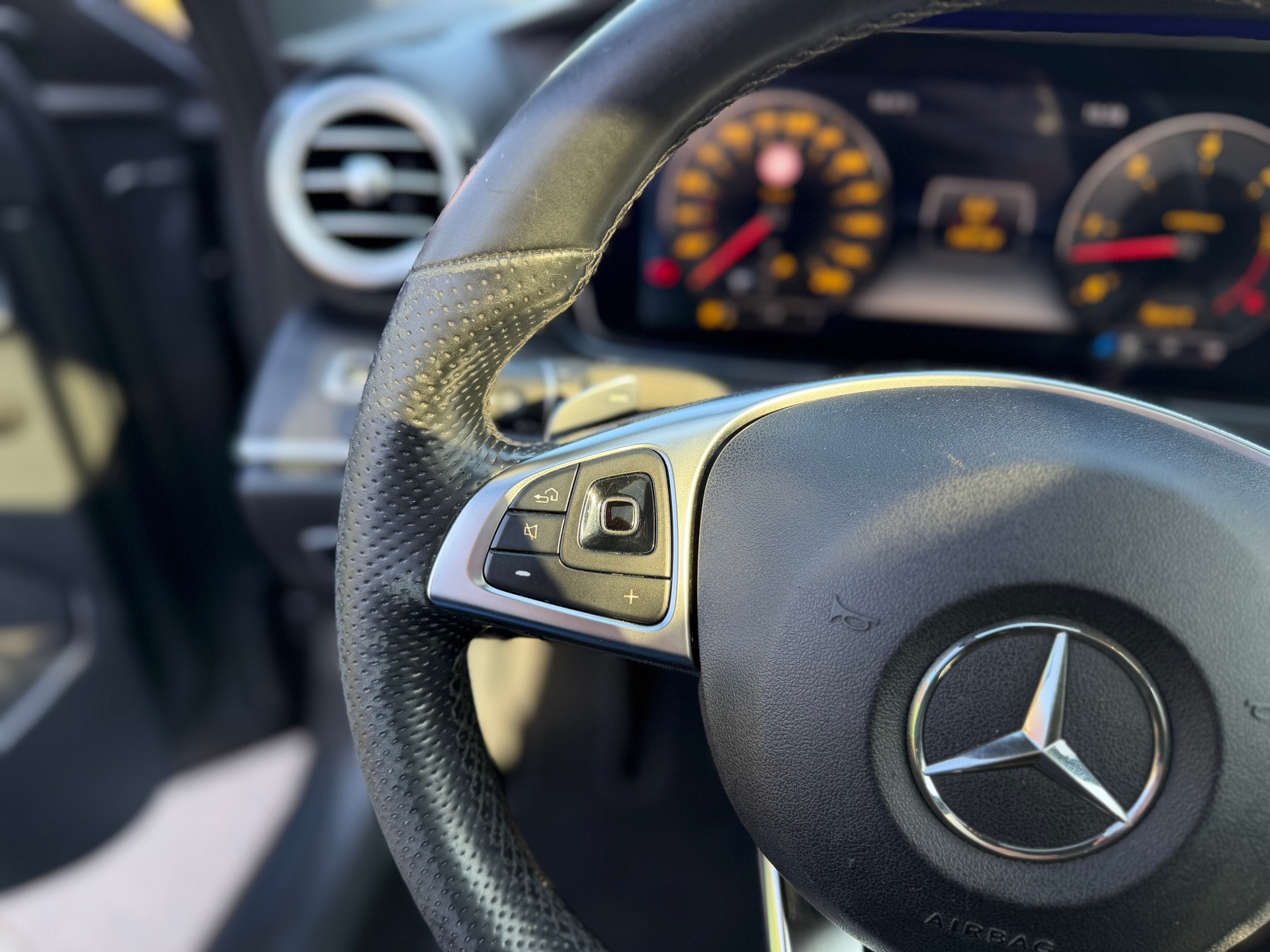 Foto van Mercedes-Benz E 350 D
