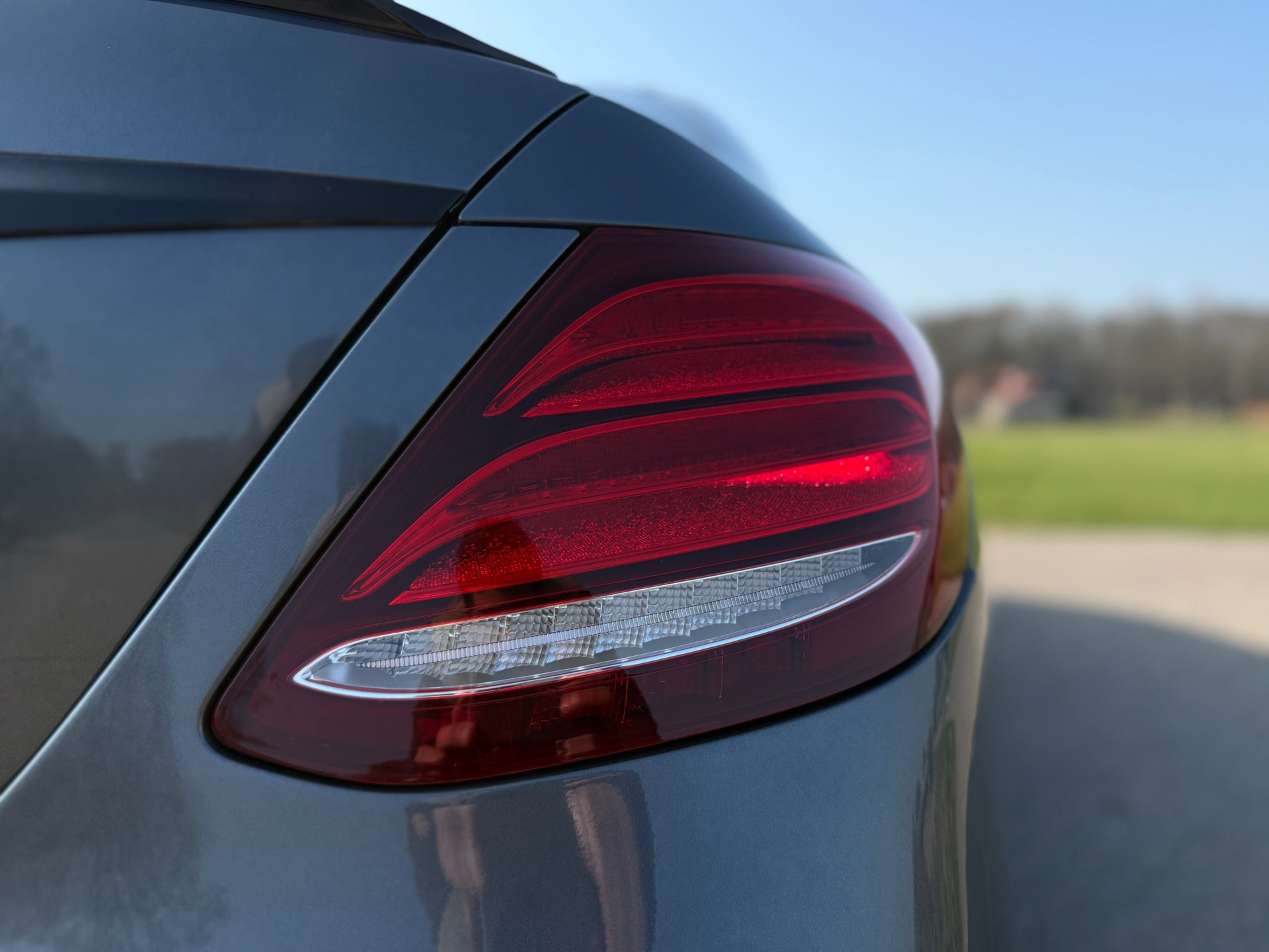 Foto van Mercedes-Benz E 350 D