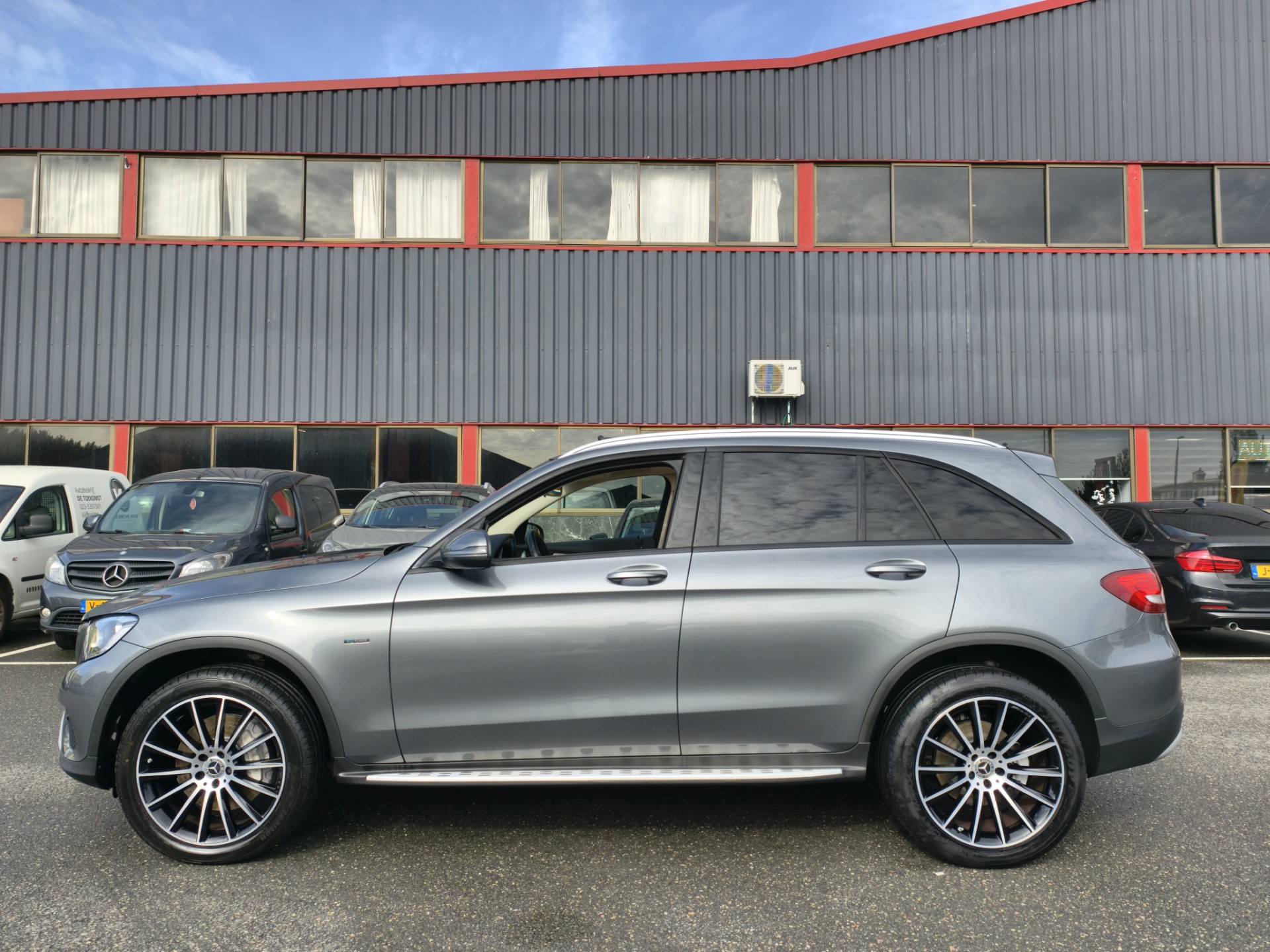 Foto van Mercedes-Benz GLC 350 E 4Matic