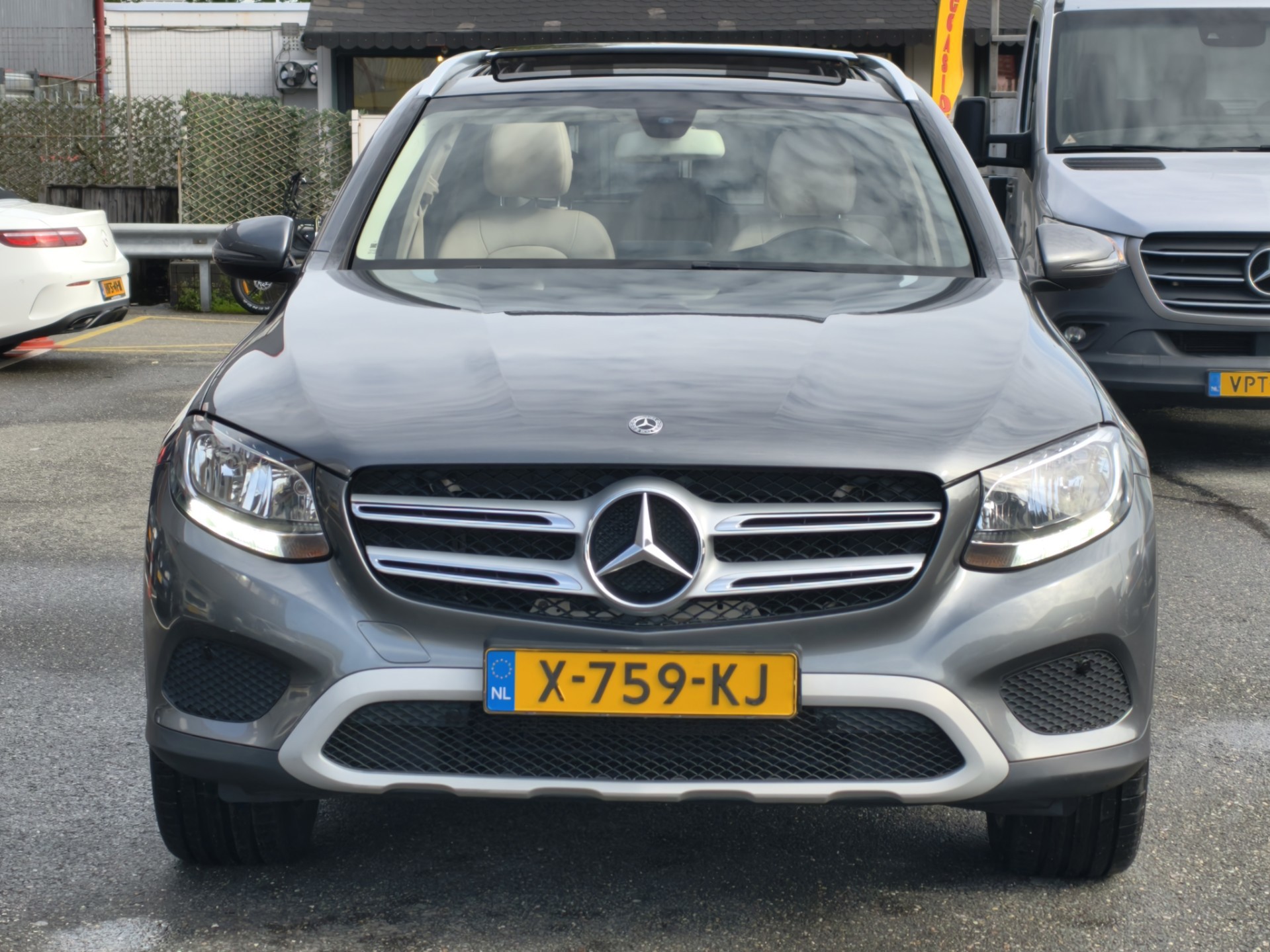 Foto van Mercedes-Benz GLC 350 E 4Matic