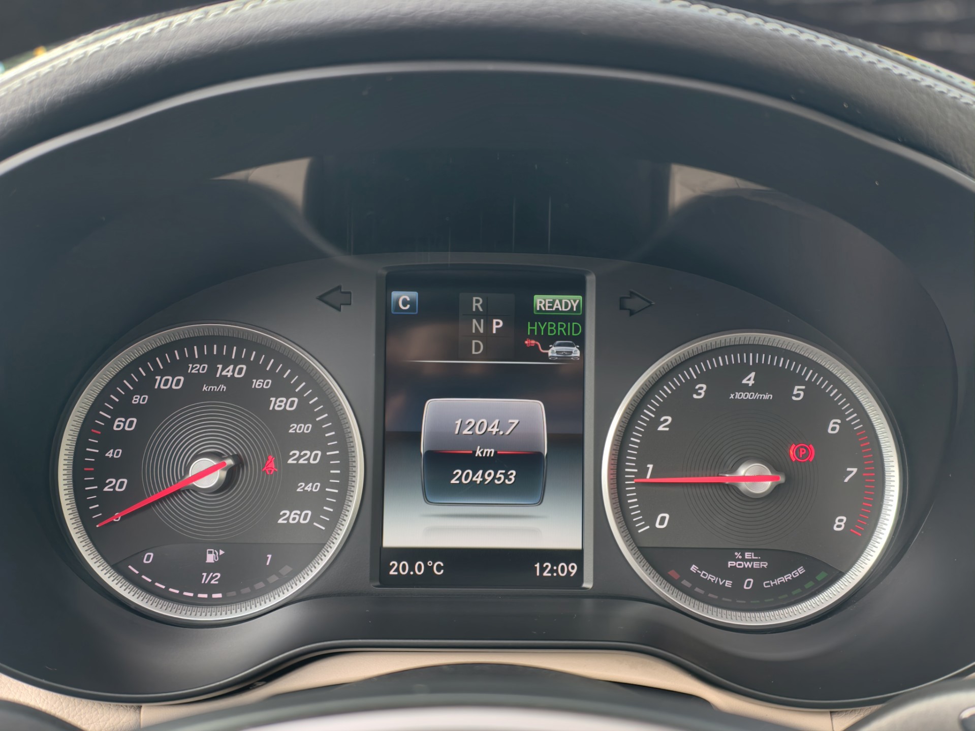 Foto van Mercedes-Benz GLC 350 E 4Matic