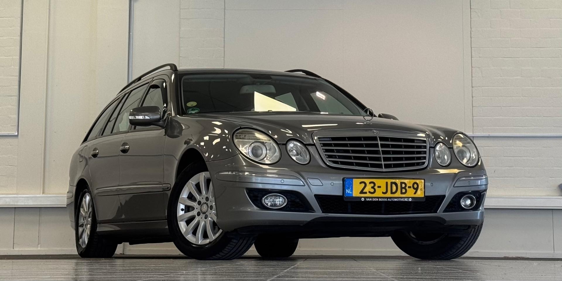 Foto van Mercedes-Benz E 230