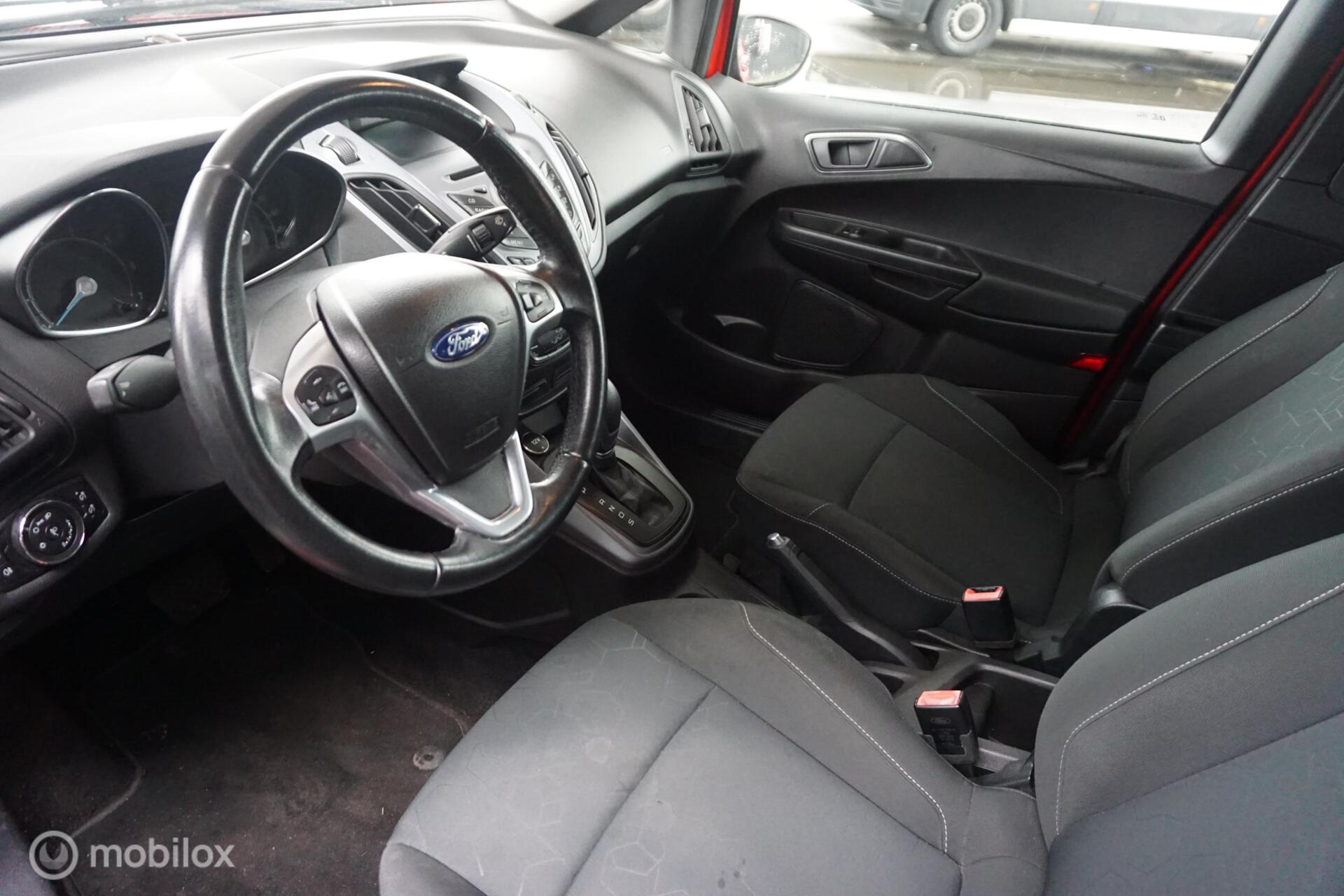 Foto van Ford B-max