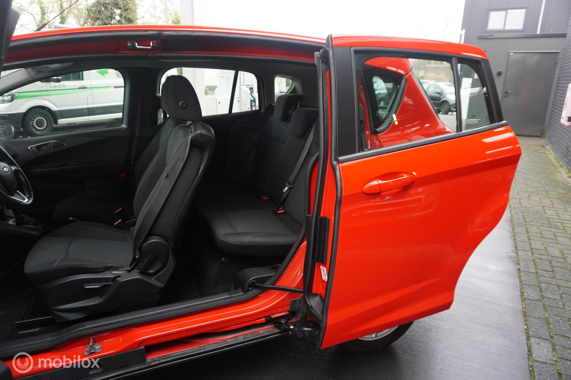 Foto van Ford B-max