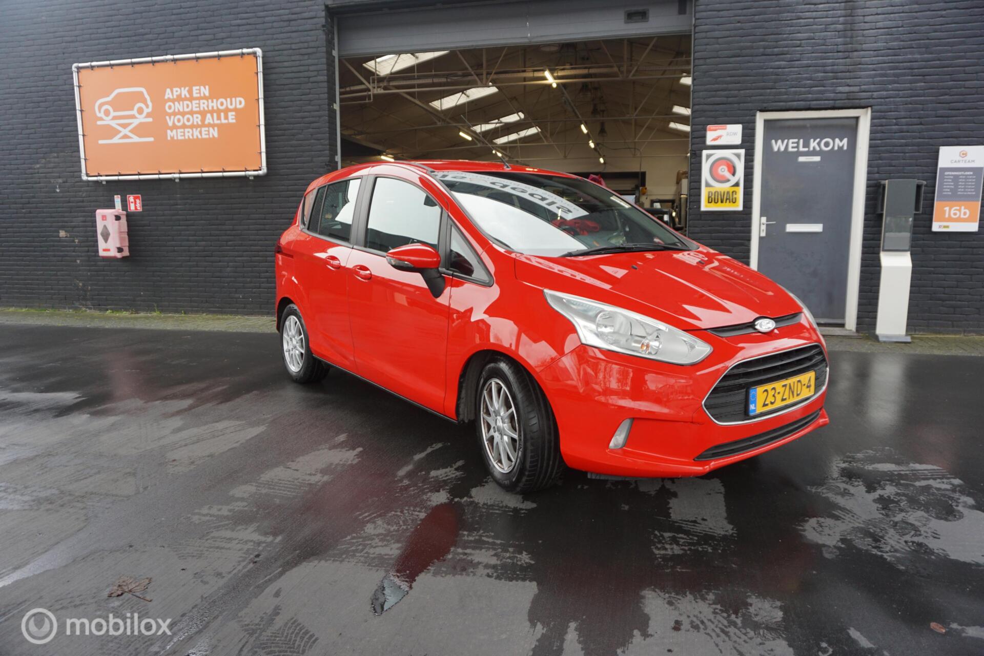 Foto van Ford B-max