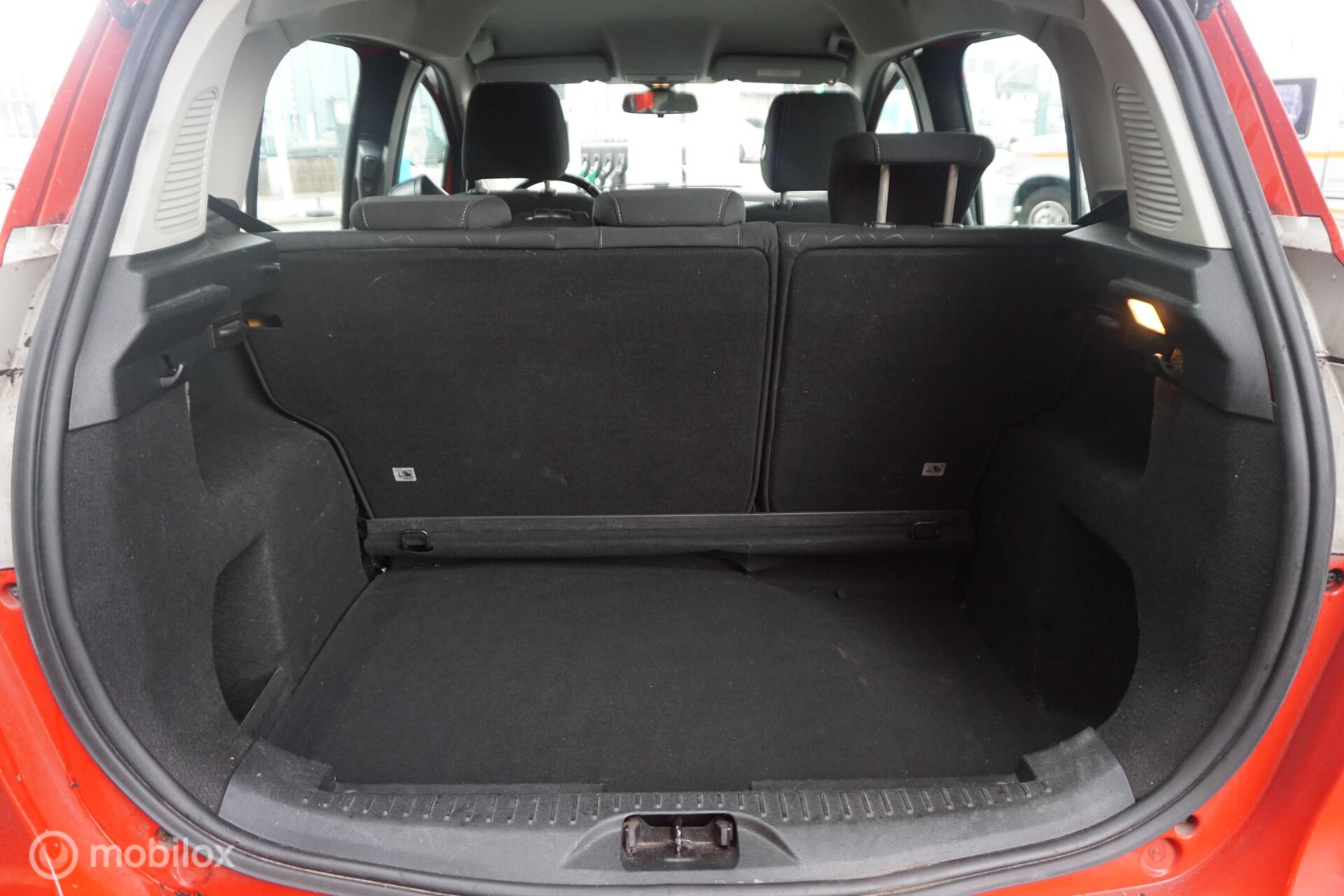 Foto van Ford B-max