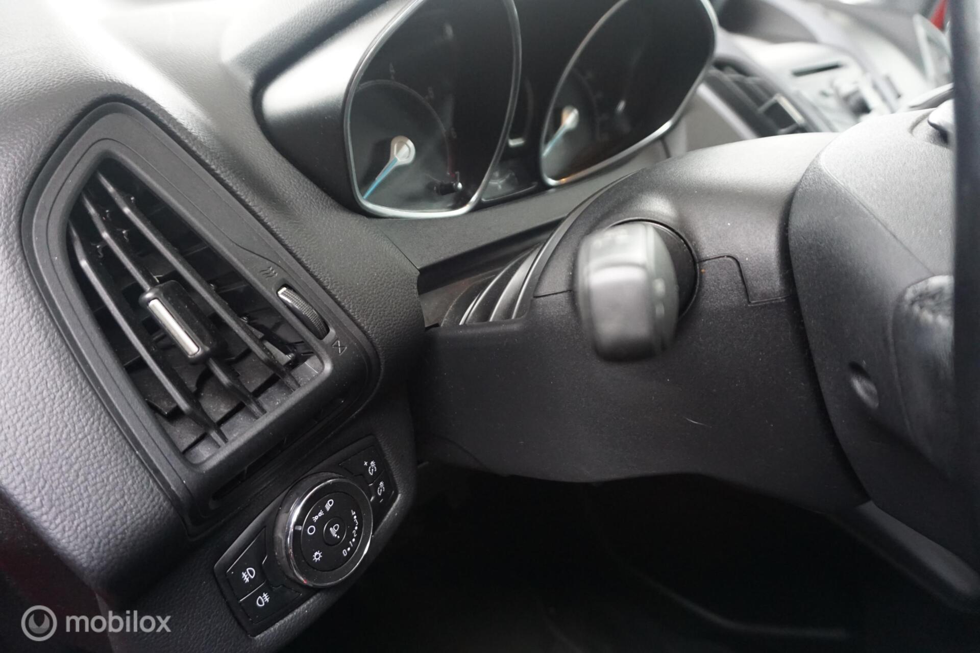 Foto van Ford B-max