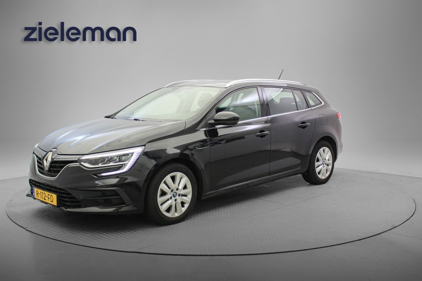 Foto van Renault Megane E-tech Plug-in Hybrid