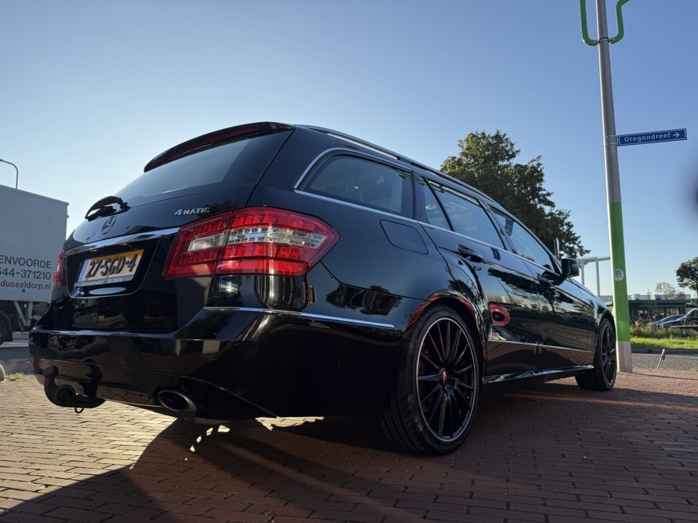 Foto van Mercedes-Benz E 350 4Matic