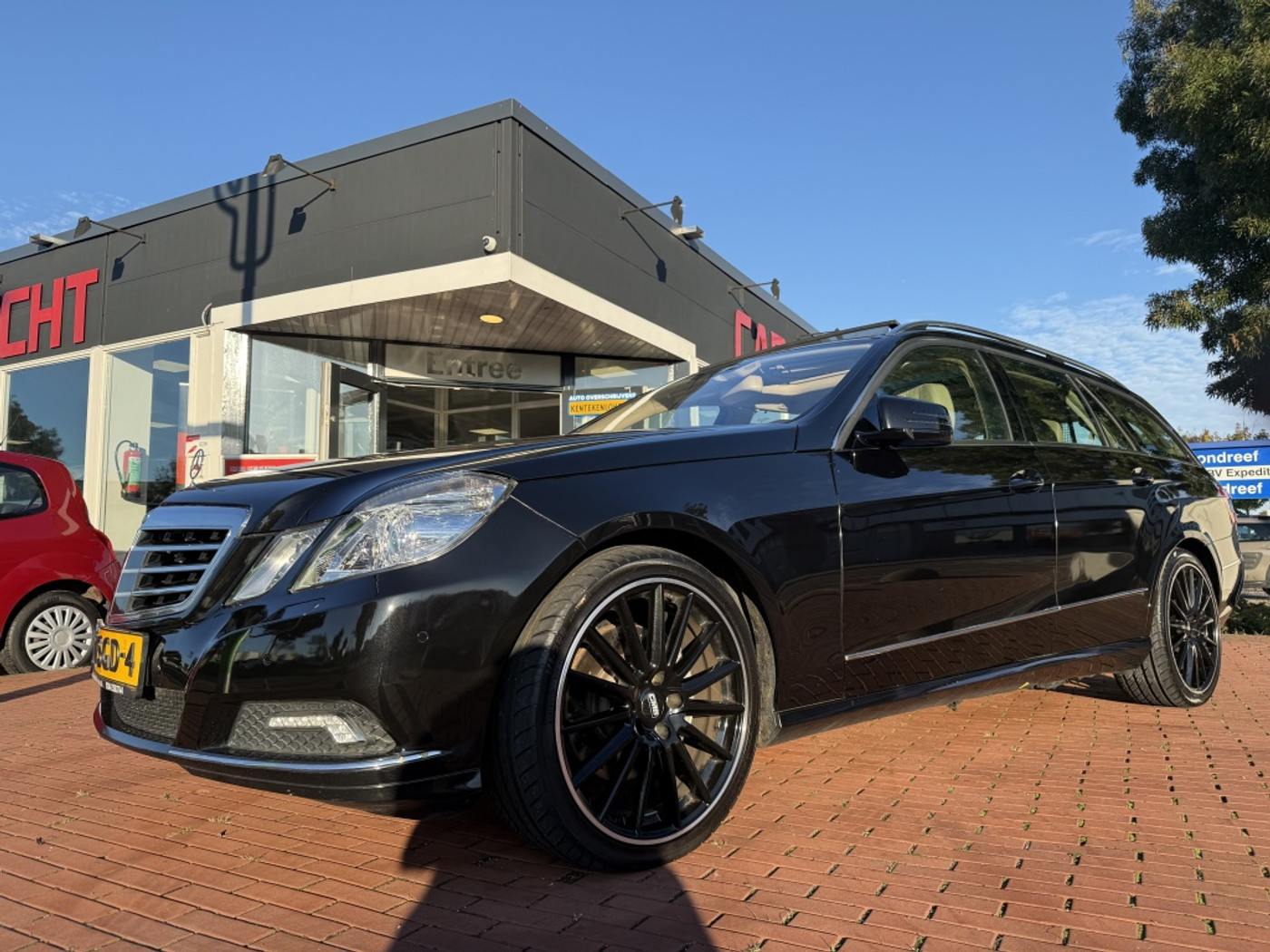 Foto van Mercedes-Benz E 350 4Matic
