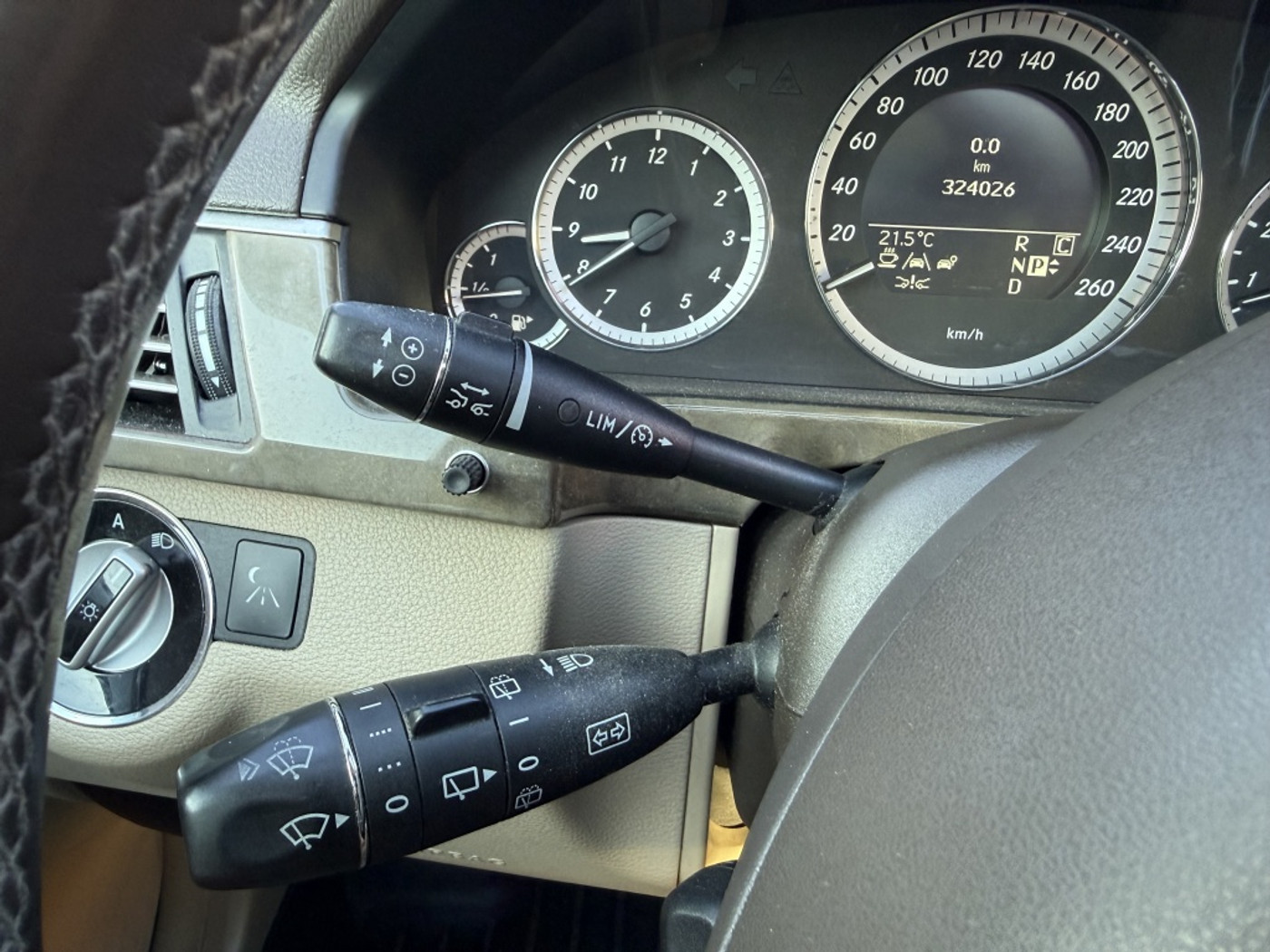 Foto van Mercedes-Benz E 350 4Matic