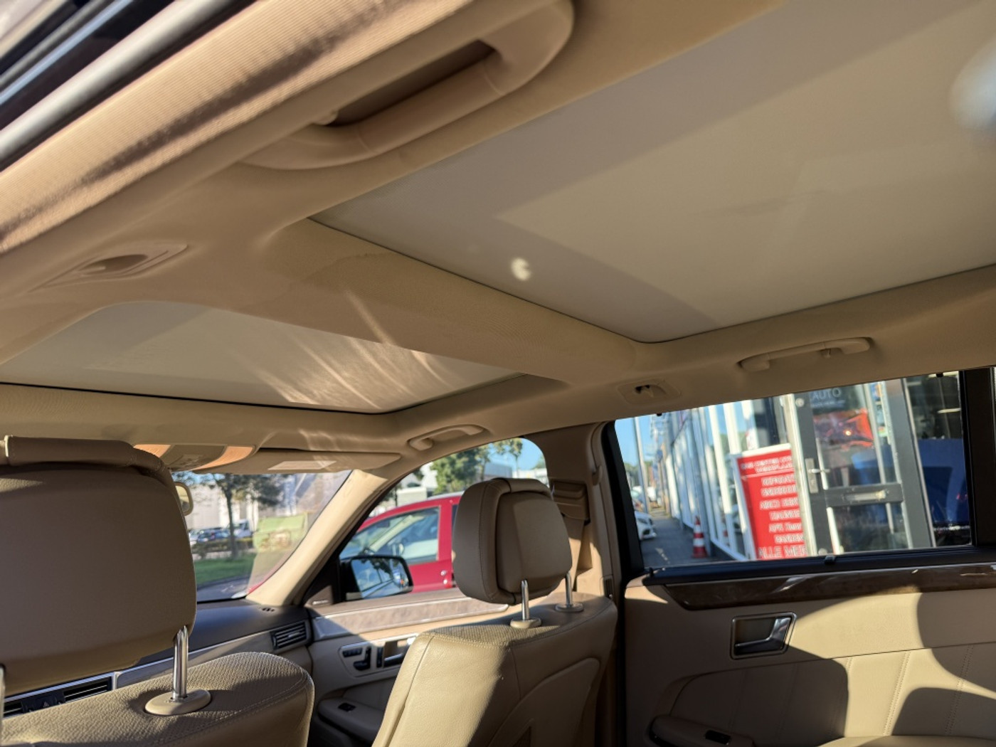 Foto van Mercedes-Benz E 350 4Matic