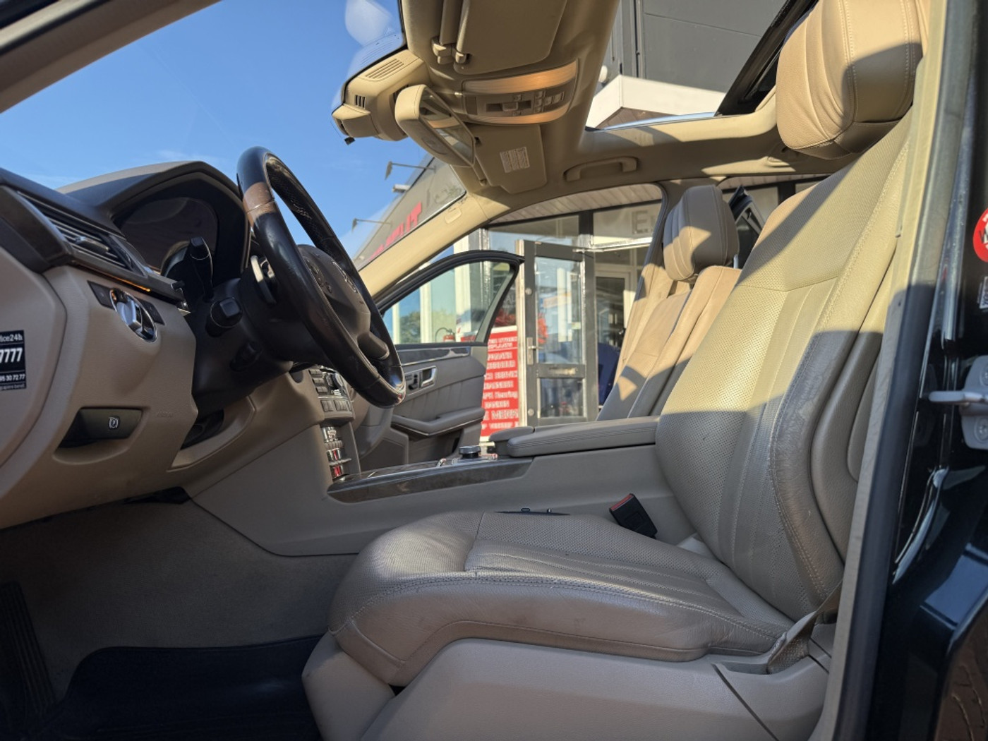 Foto van Mercedes-Benz E 350 4Matic