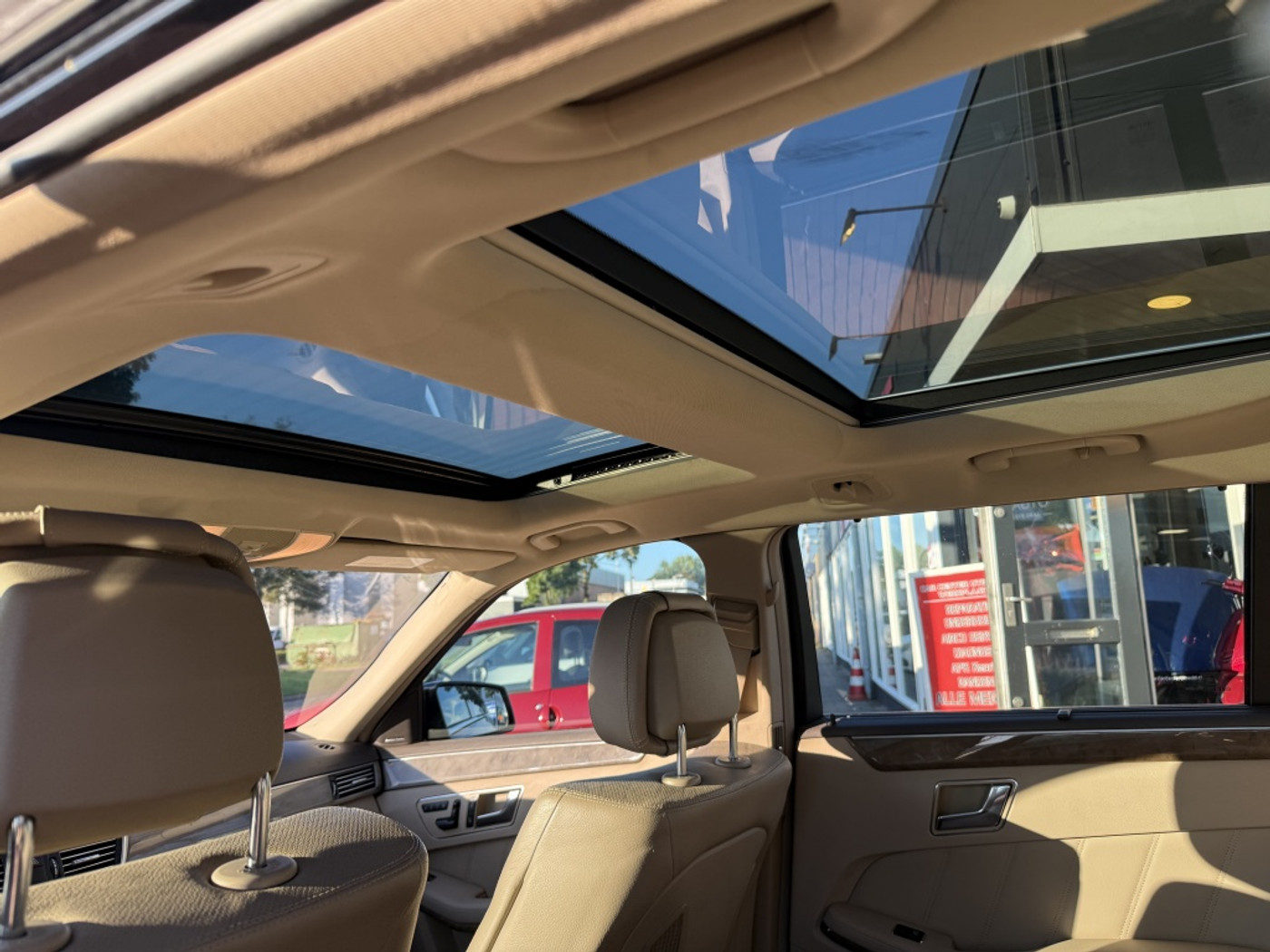 Foto van Mercedes-Benz E 350 4Matic