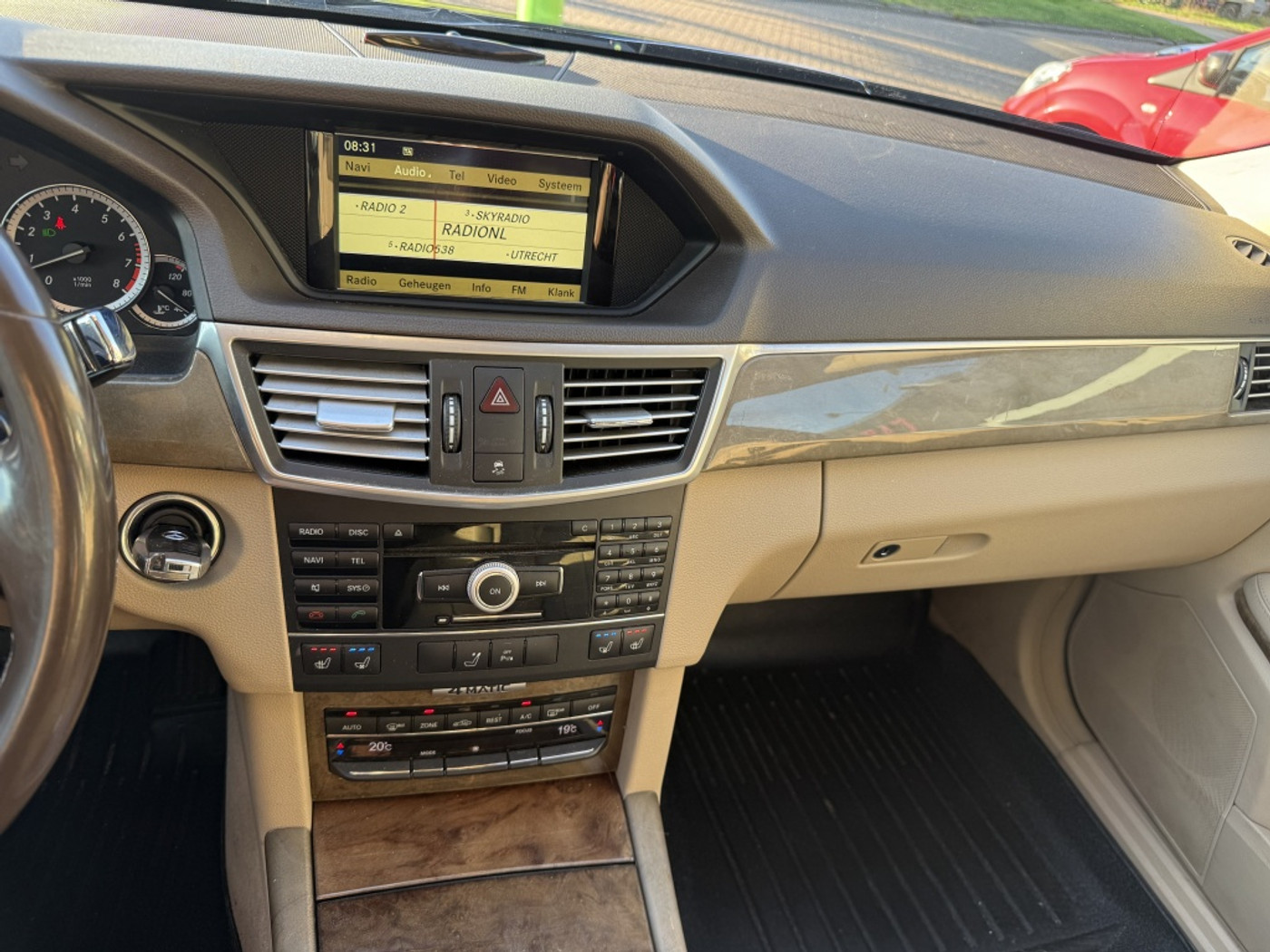 Foto van Mercedes-Benz E 350 4Matic
