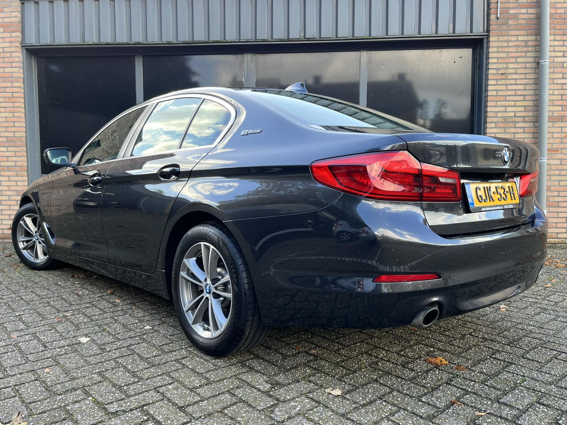 Foto van BMW 530e Iperformance