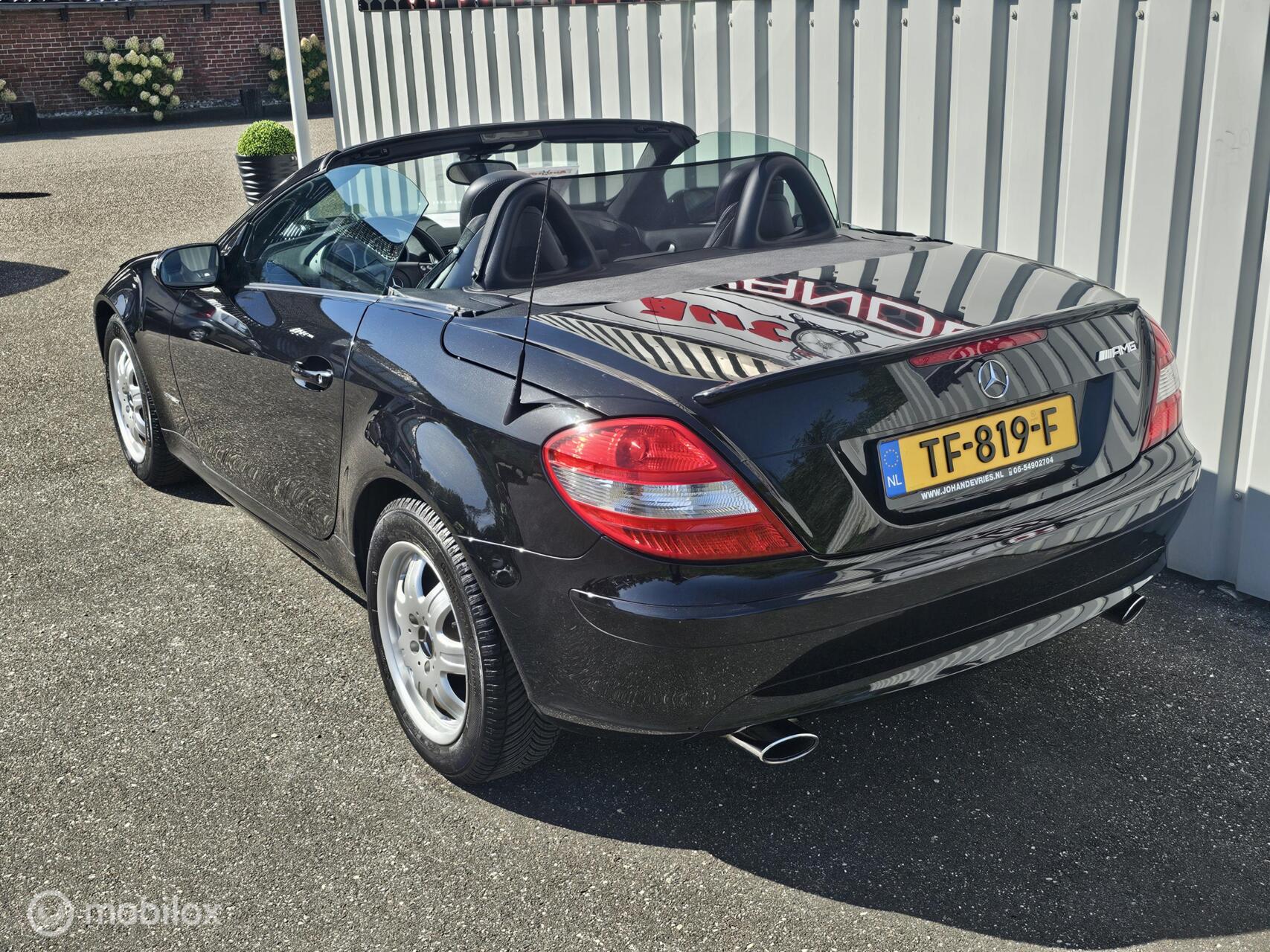 Foto van Mercedes-Benz SLK 200 Kompressor