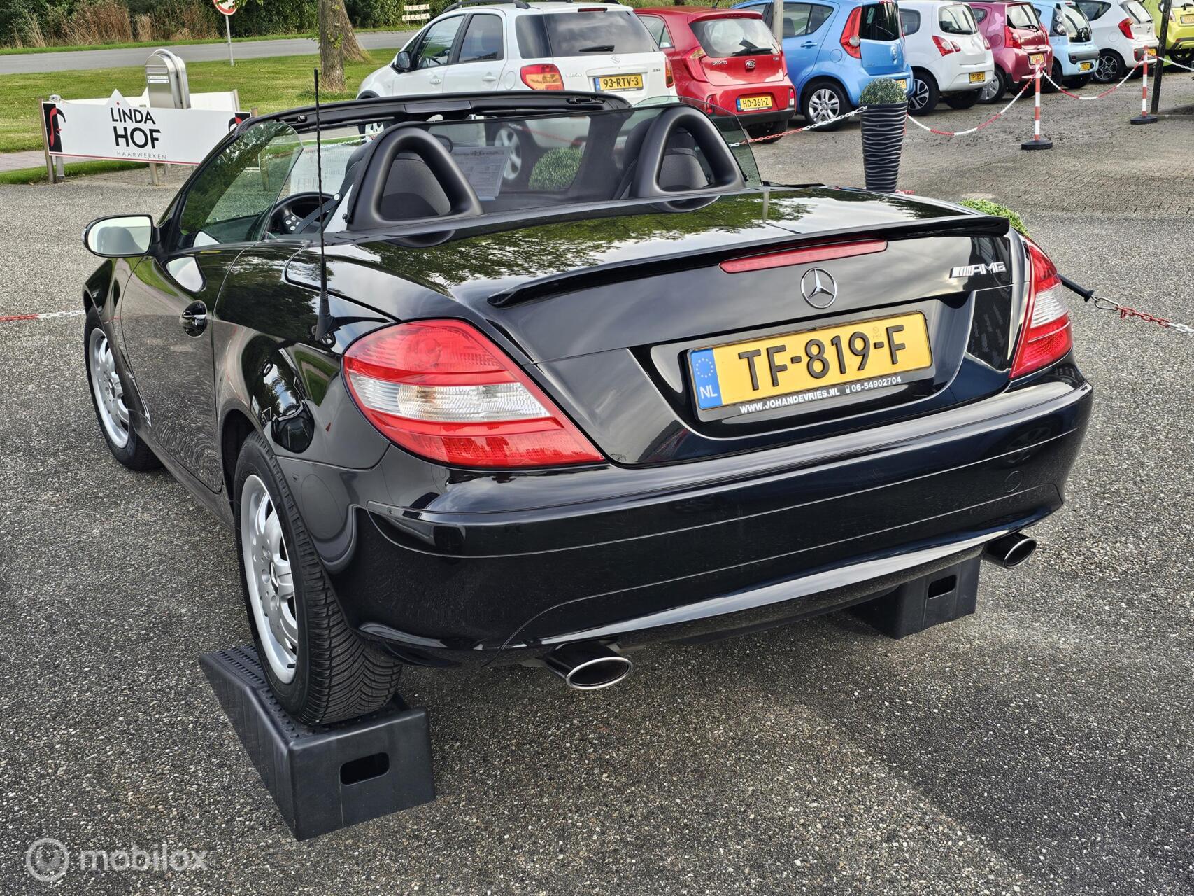 Foto van Mercedes-Benz SLK 200 Kompressor