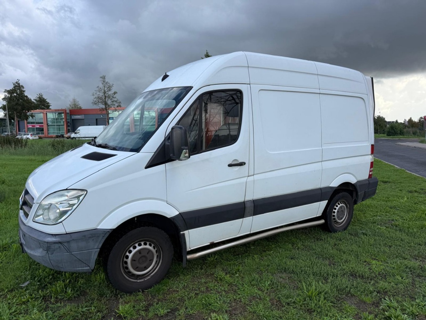 Mercedes-Benz Sprinter 210 2.2 CDI 325 HDDC 2012 - voorkant