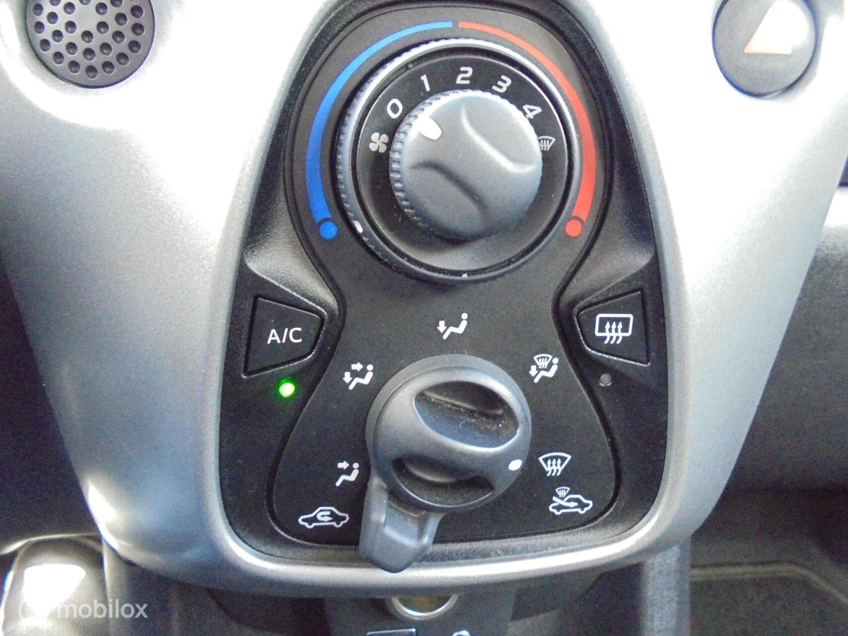 Foto van Peugeot Peugeot 108