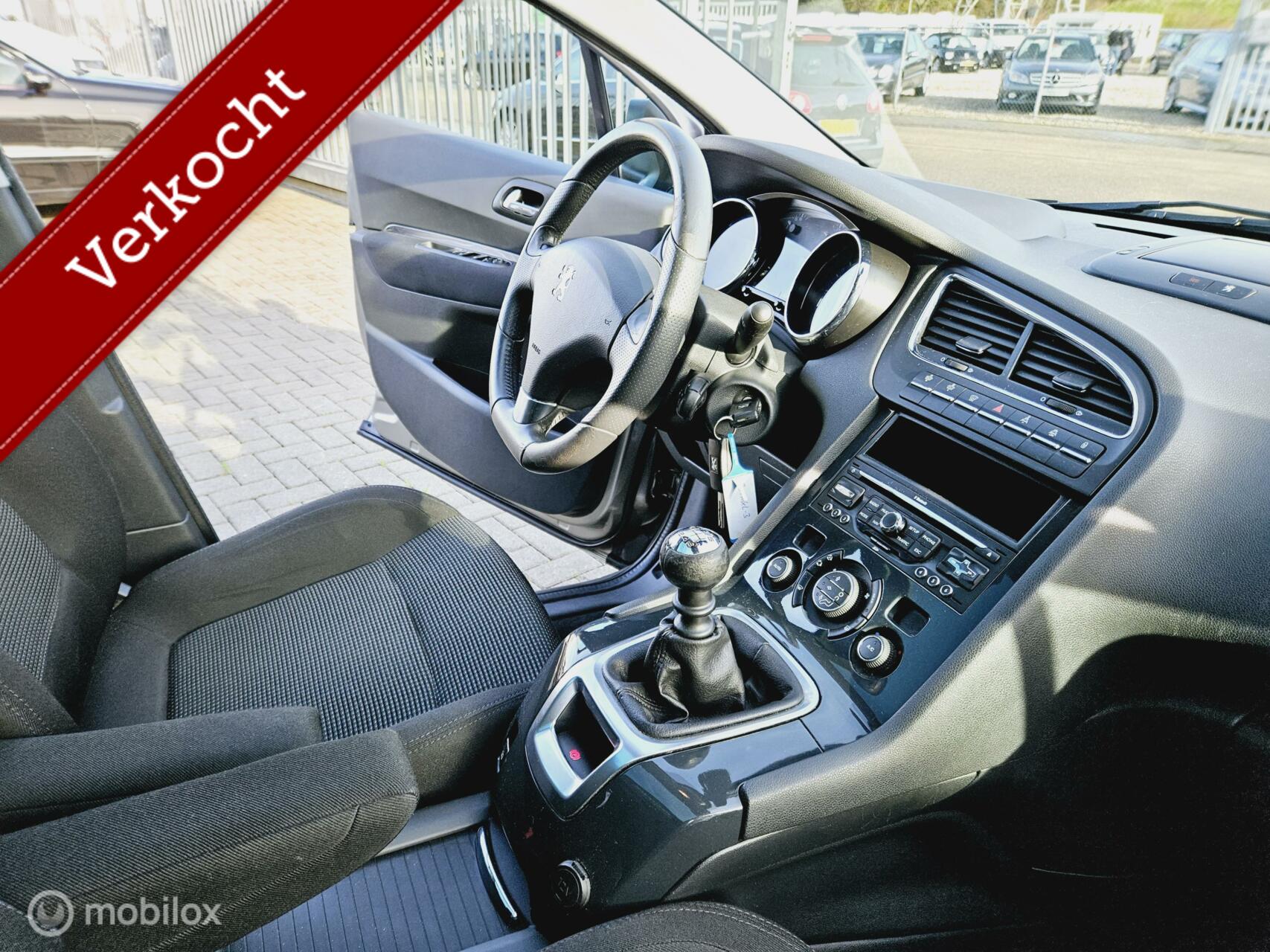 Foto van Peugeot 5008