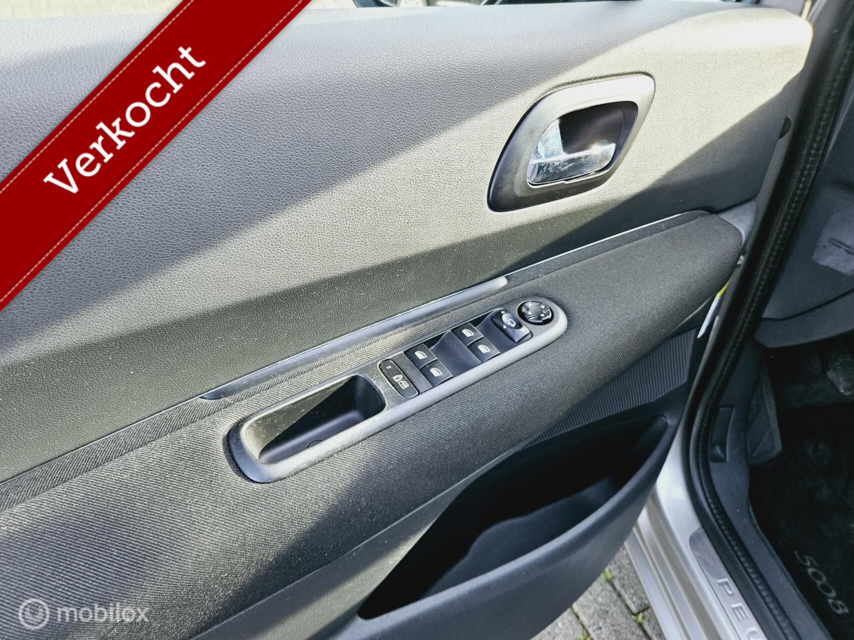 Foto van Peugeot 5008