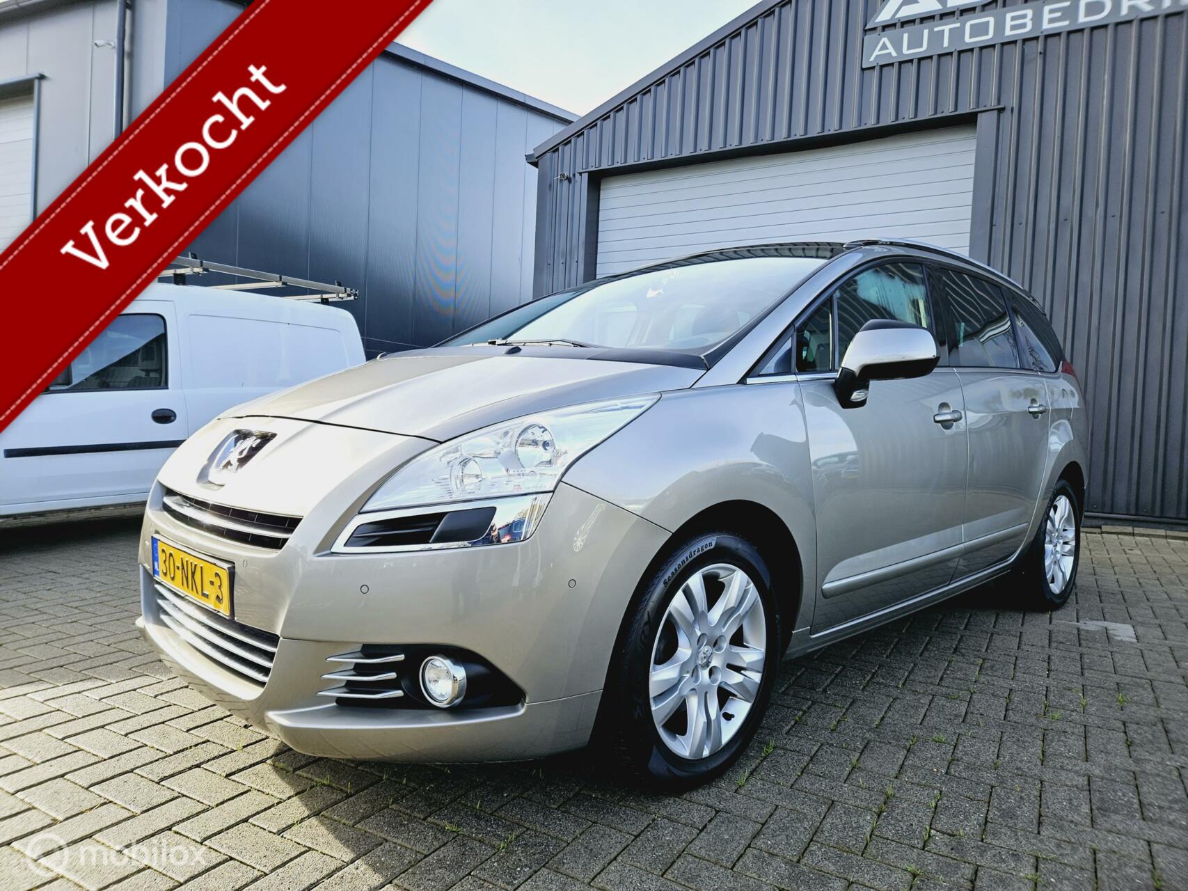 Peugeot 5008 1.6 THP GT Panorama dak 7persoons APK 10/2024 2010 - voorkant