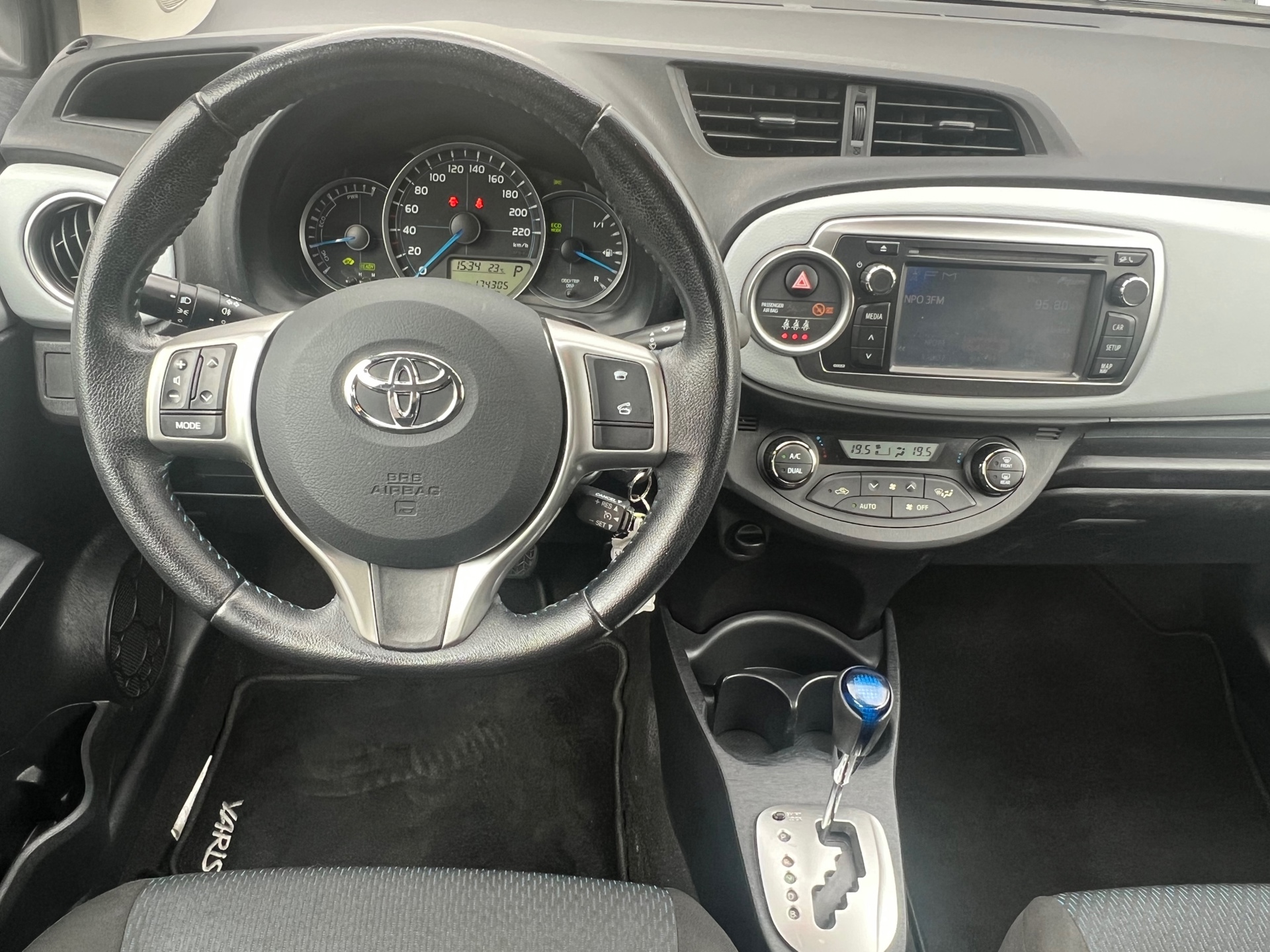 Foto van Toyota Toyota Yaris Hybrid