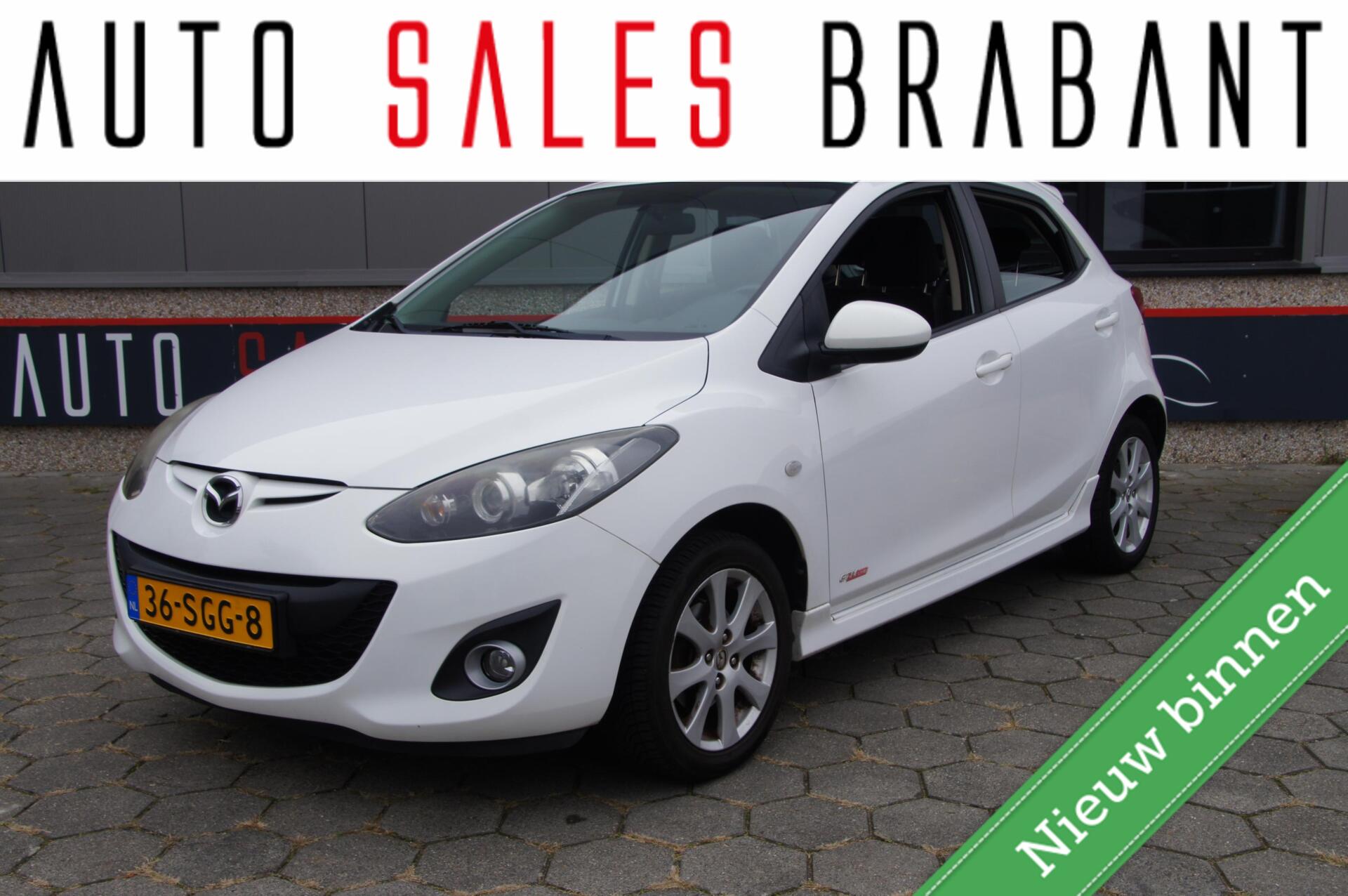 Mazda Mazda 2 1.3 BIFUEL GT-M Line 2011 - voorkant