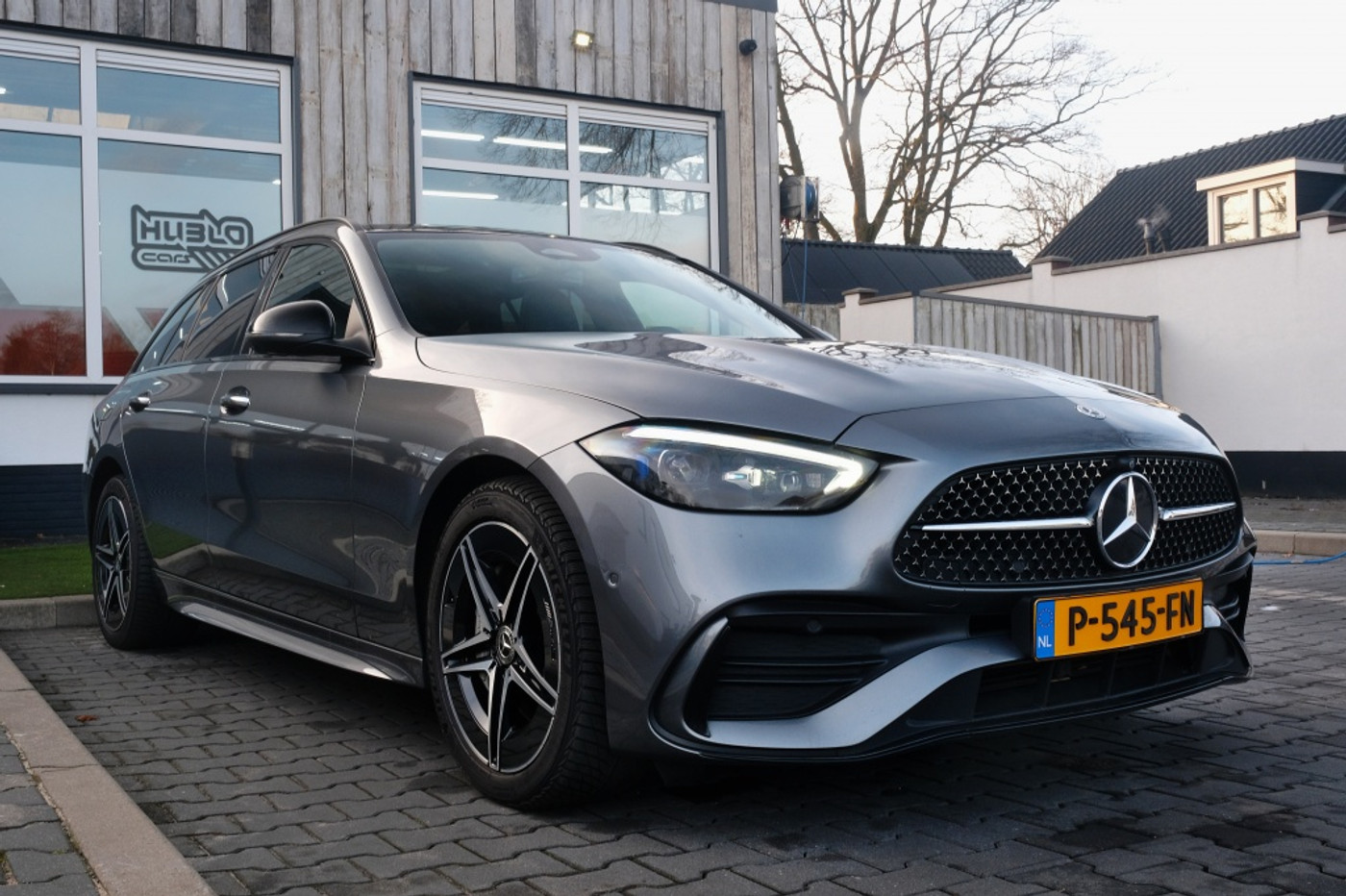 Foto van Mercedes-Benz C 300 E