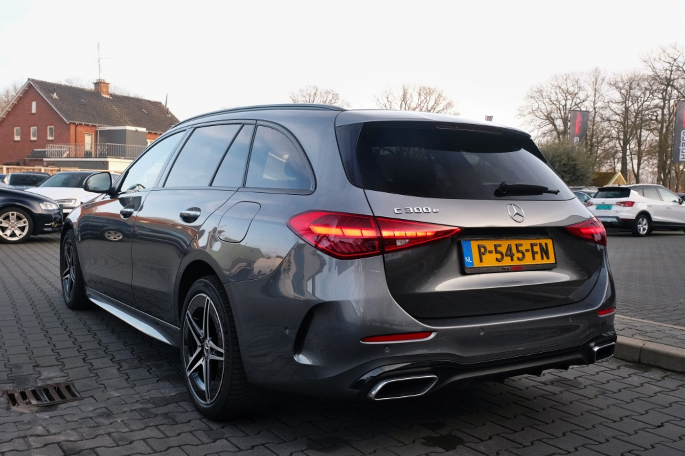 Foto van Mercedes-Benz C 300 E