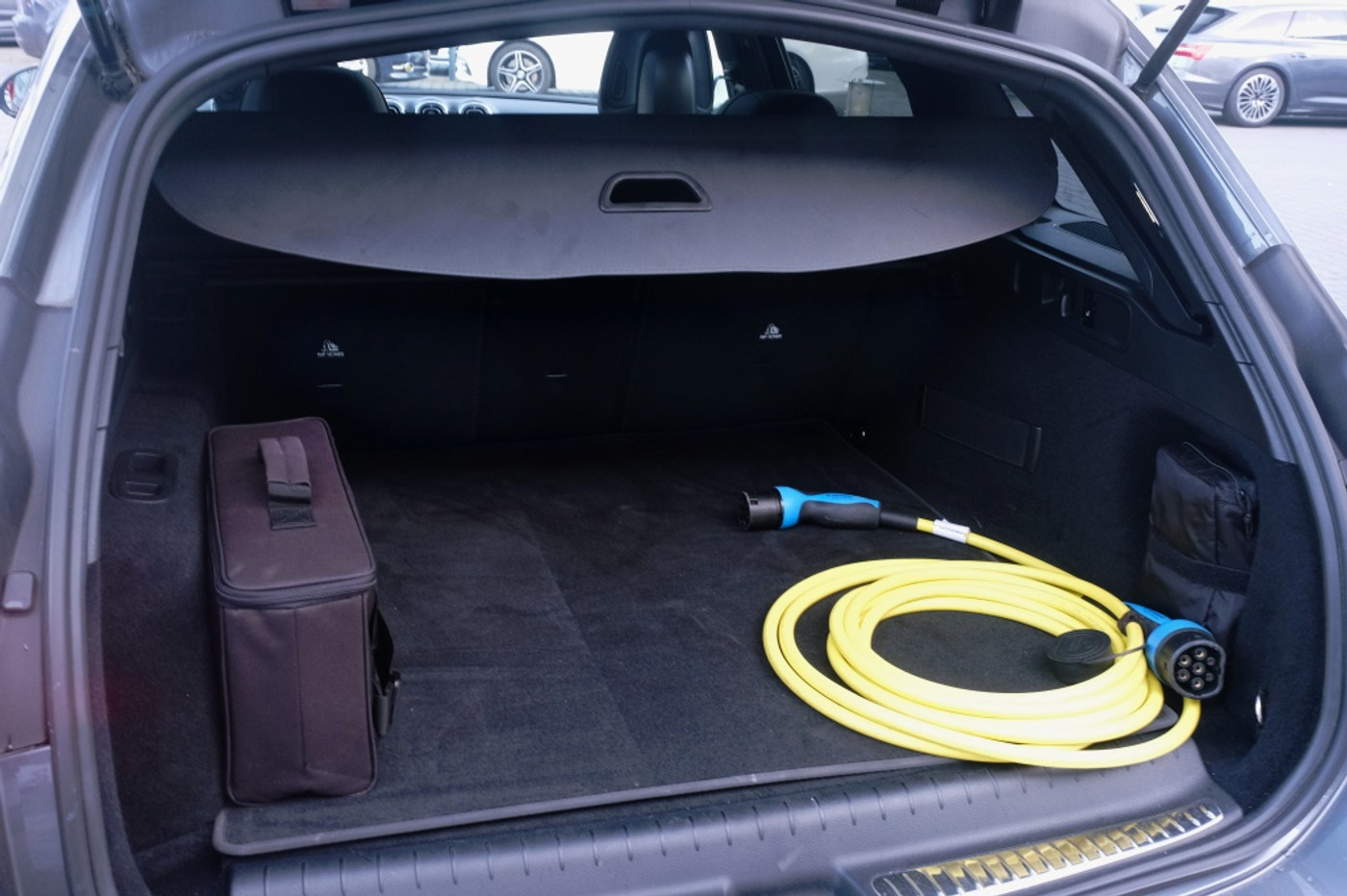 Foto van Mercedes-Benz C 300 E