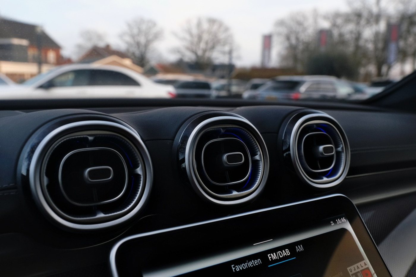 Foto van Mercedes-Benz C 300 E