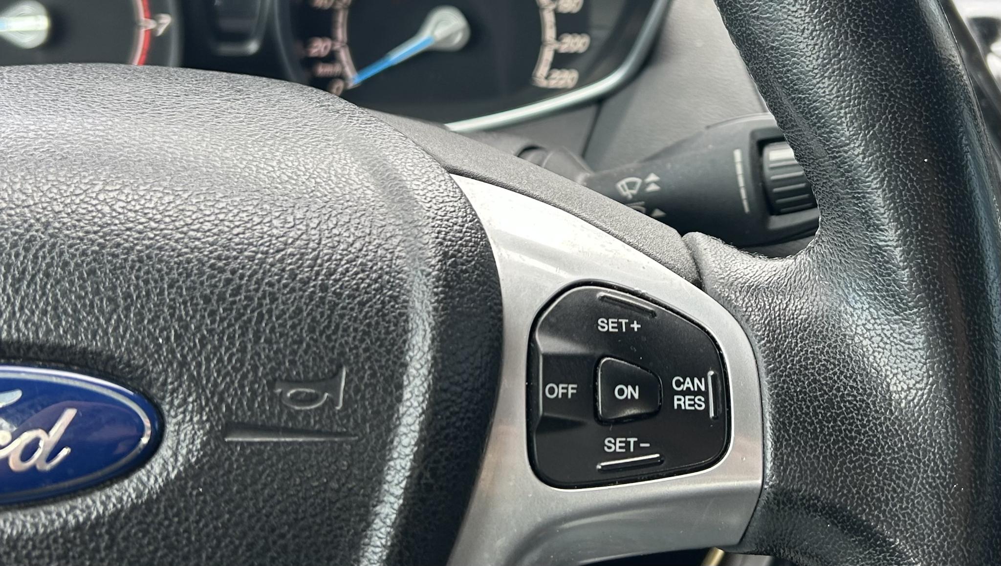 Foto van Ford B-max