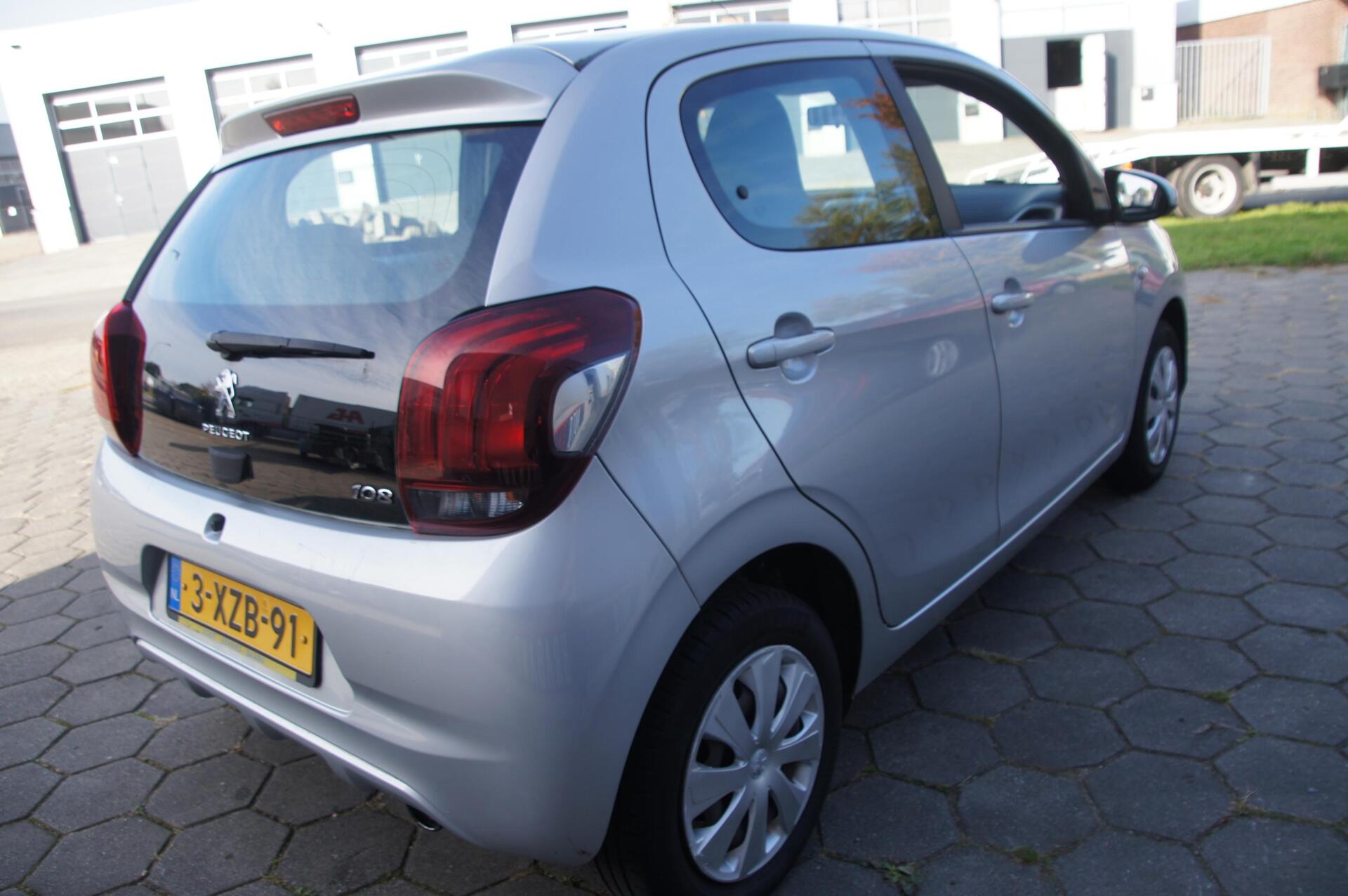 Foto van Peugeot Peugeot 108