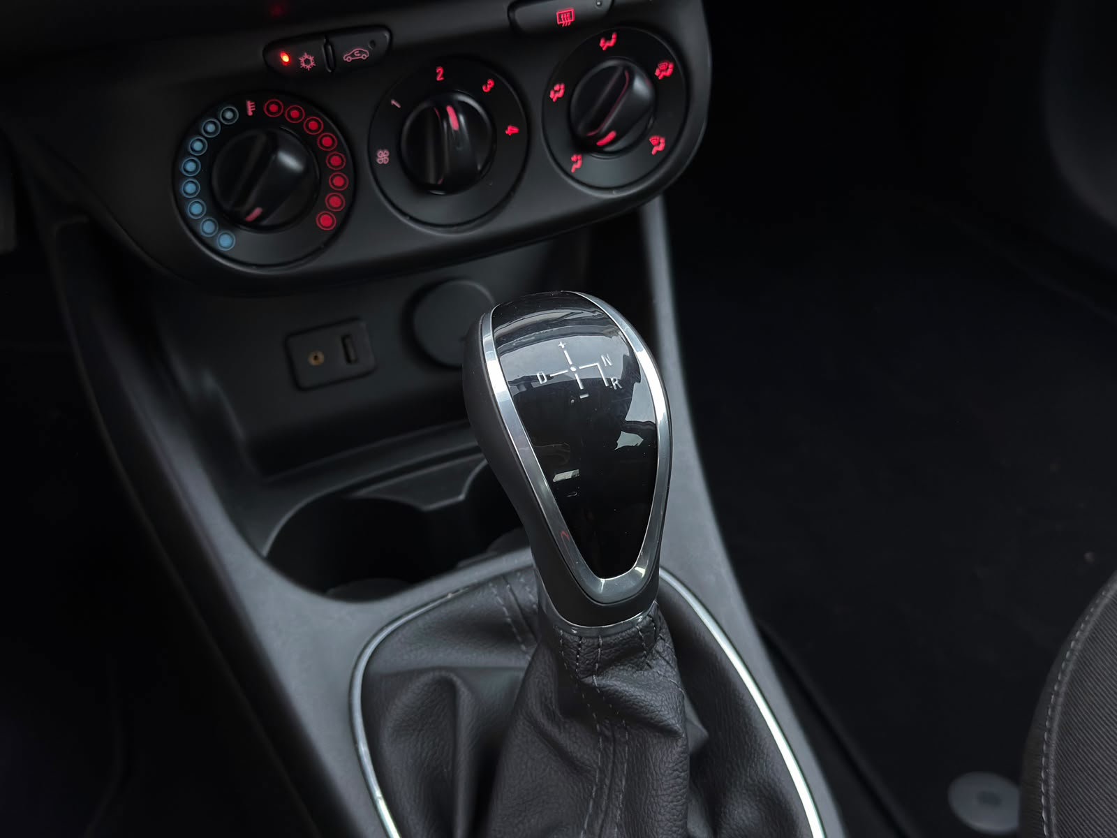 Foto van Opel Corsa-e
