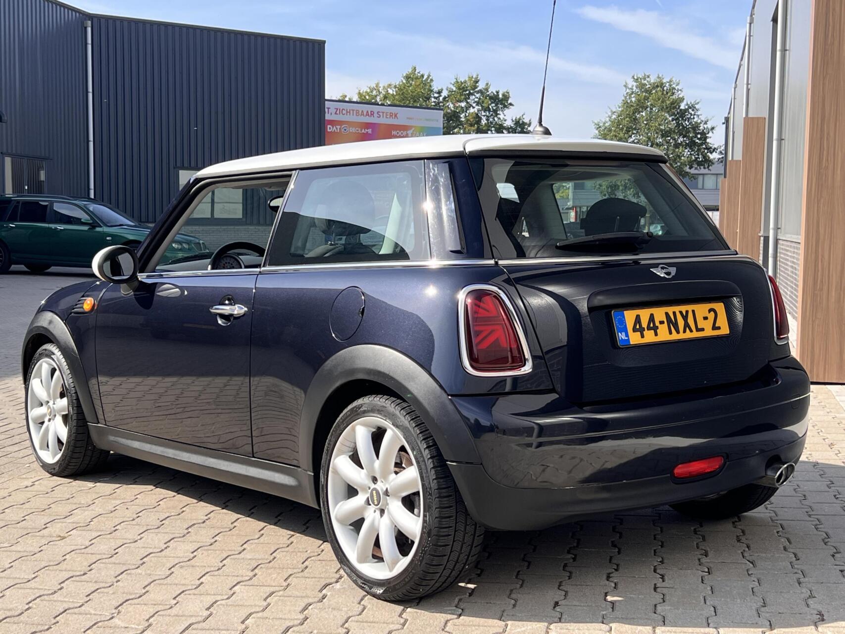 Foto van Mini Mini One